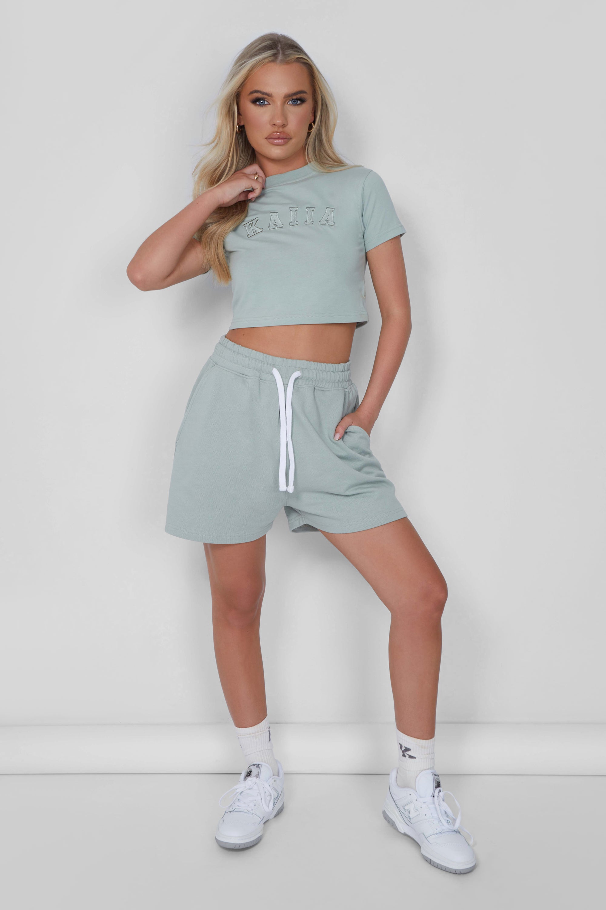 Kaiia Sweat Shorts Light Green