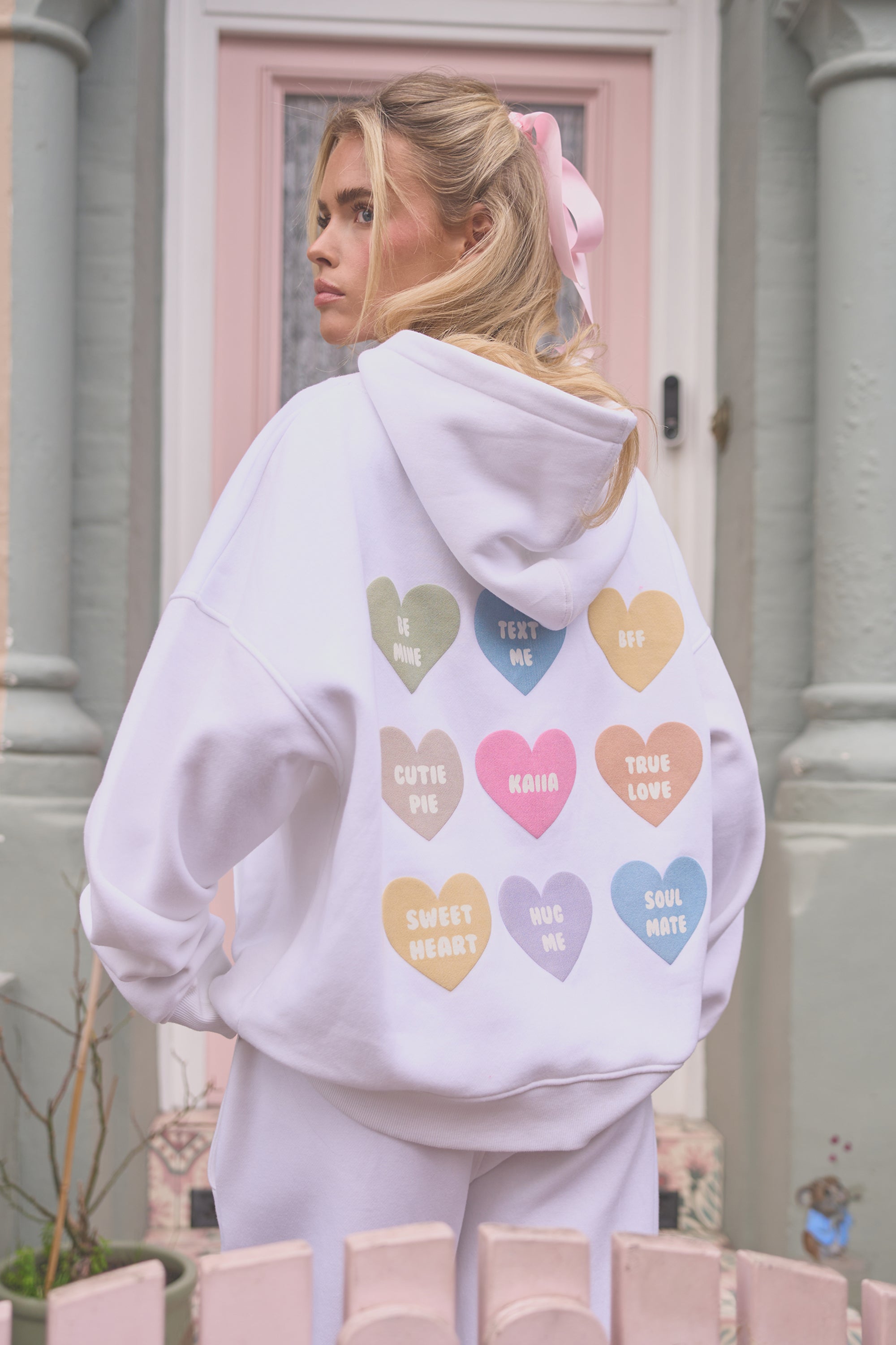 Kaiia Love Heart Graphic Oversized Hoodie White