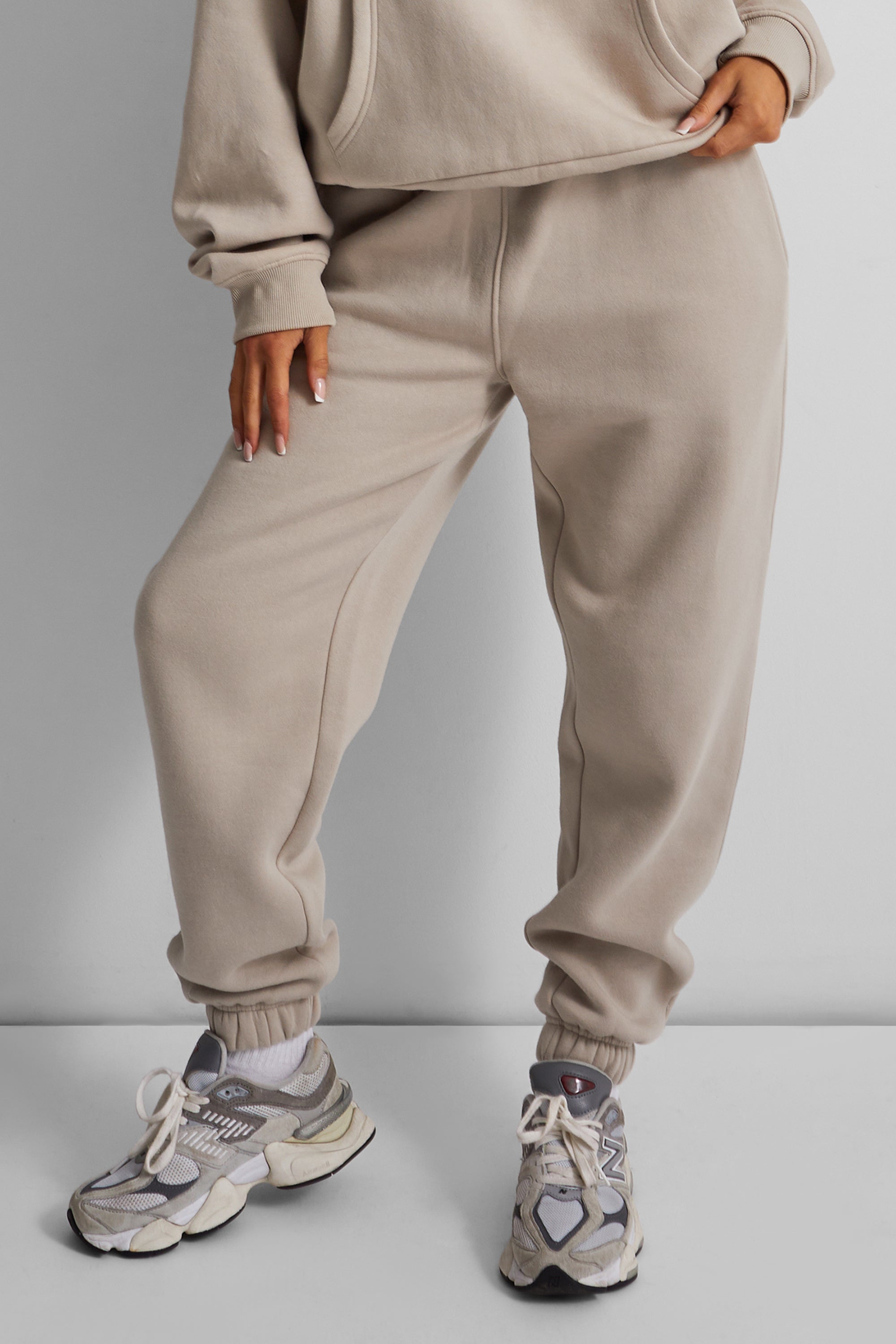 Relaxed Fit Cuffed Jogger Stone