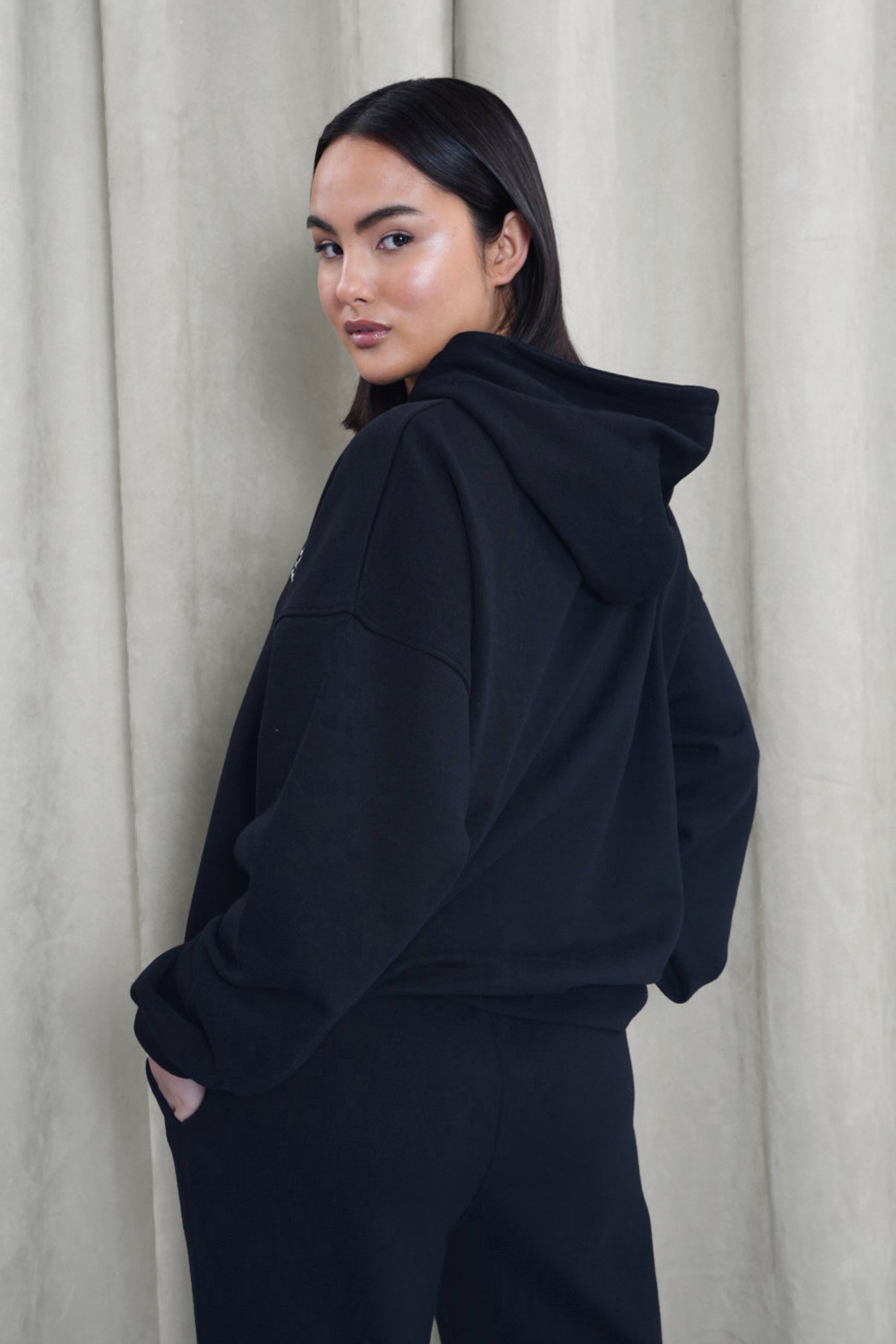 Kaiia Shadow Logo Oversized Hoodie Black