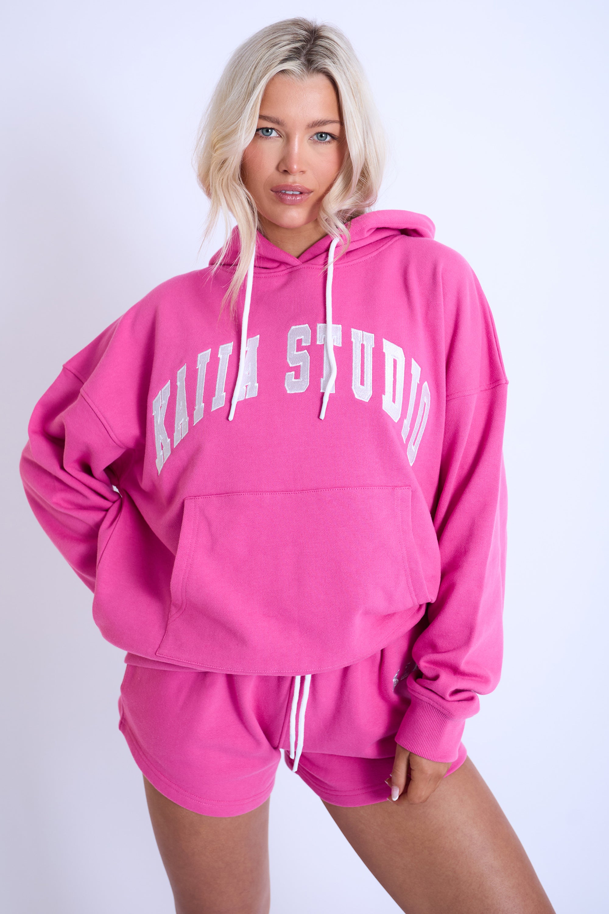 Kaiia Studio Oversized Hoodie Hot Pink