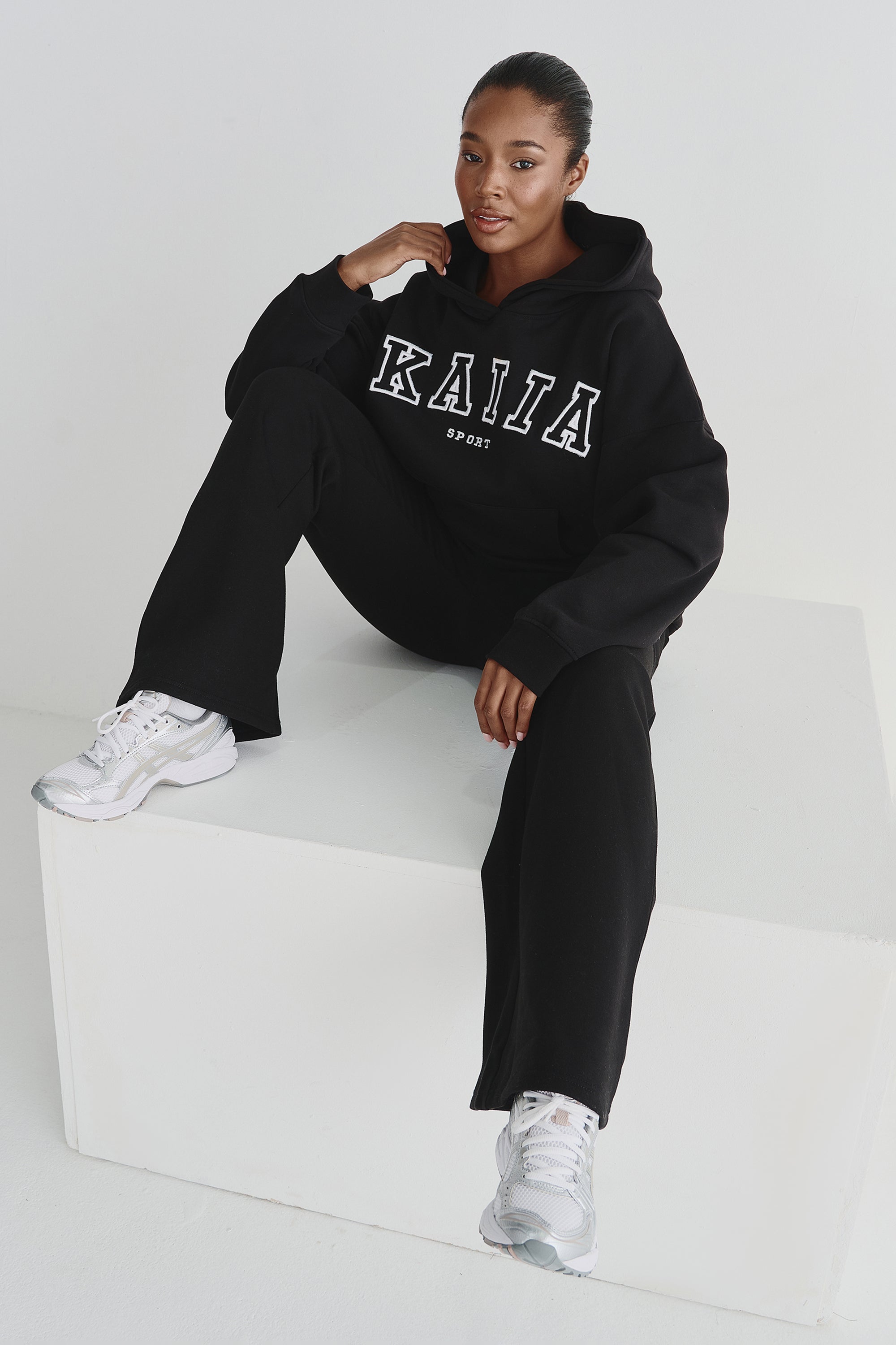 Kaiia Sport Logo Oversized Hoodie Black