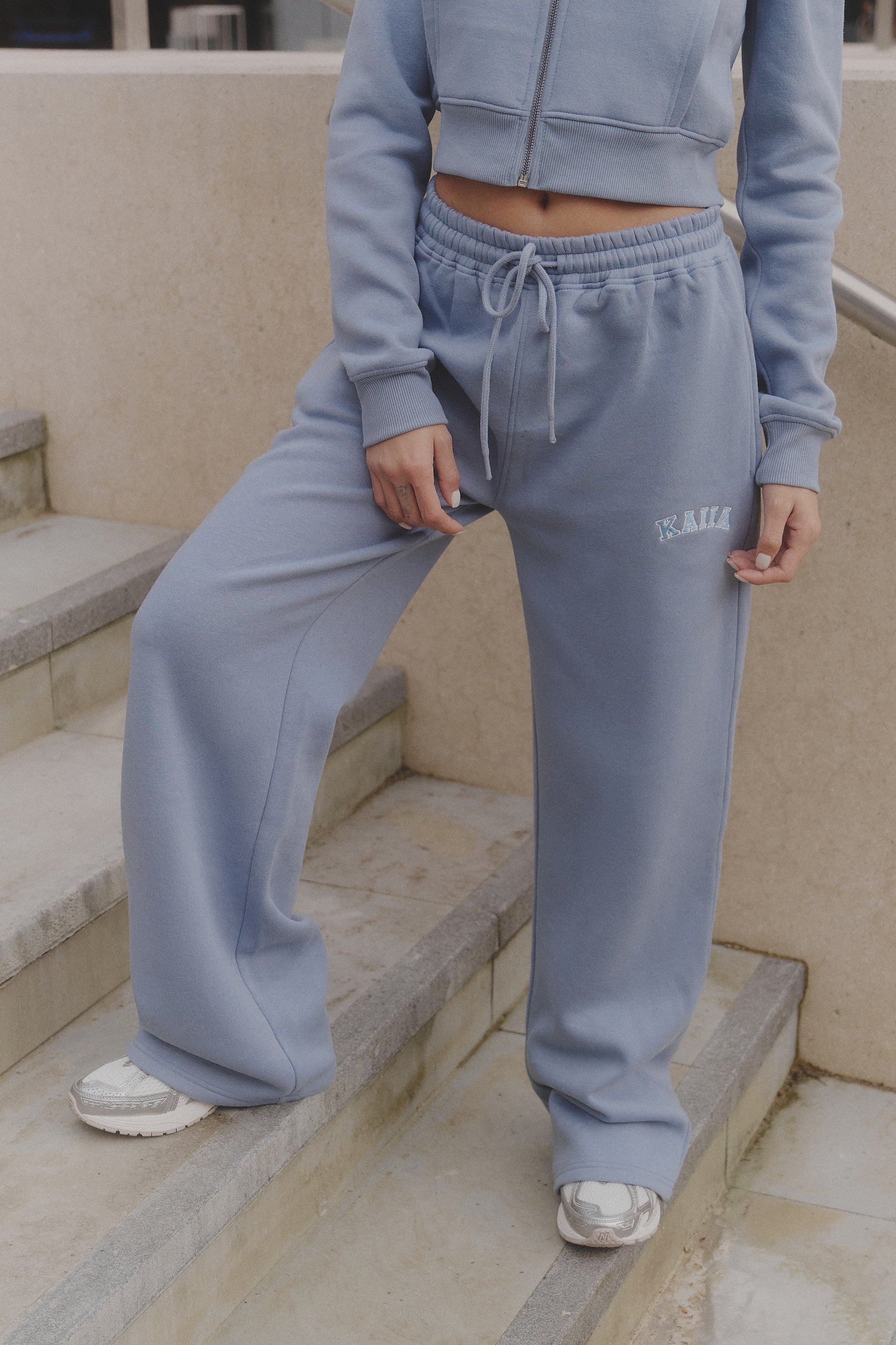 Kaiia Logo Wide Leg Joggers Vintage Blue