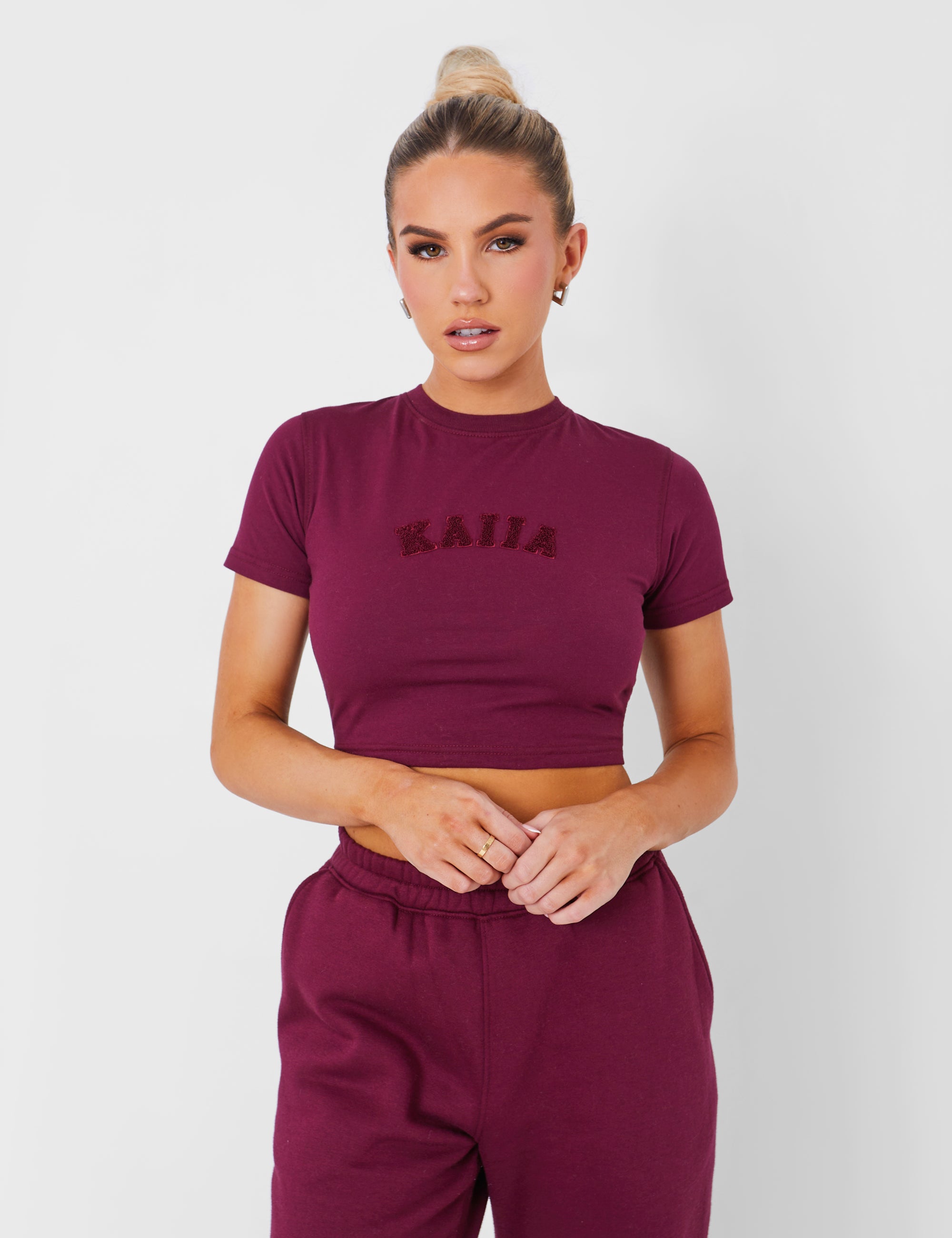 Kaiia Slogan Baby Tee Deep Burgundy