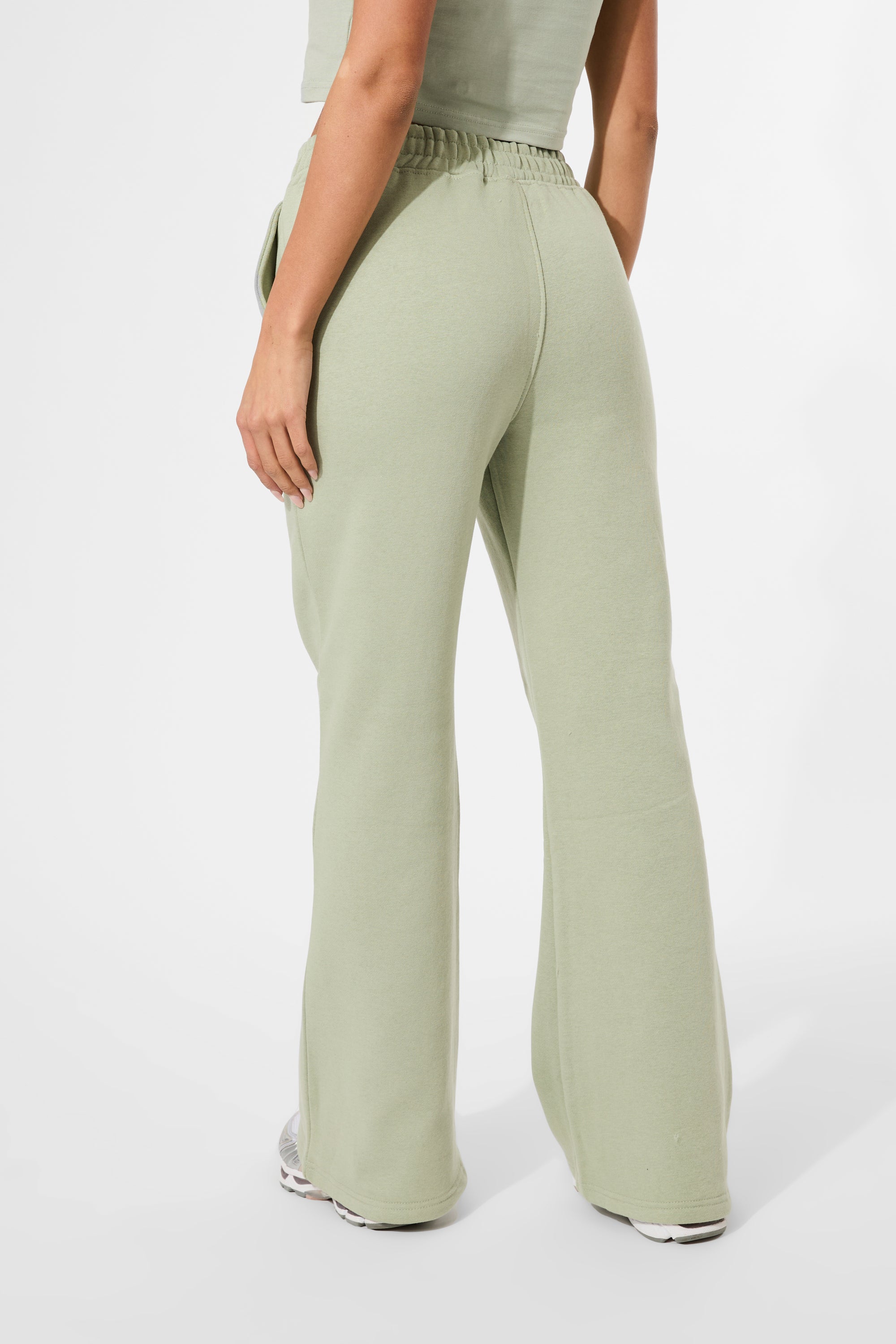 Kaiia Wide Leg Sweat Pants in Sage Green