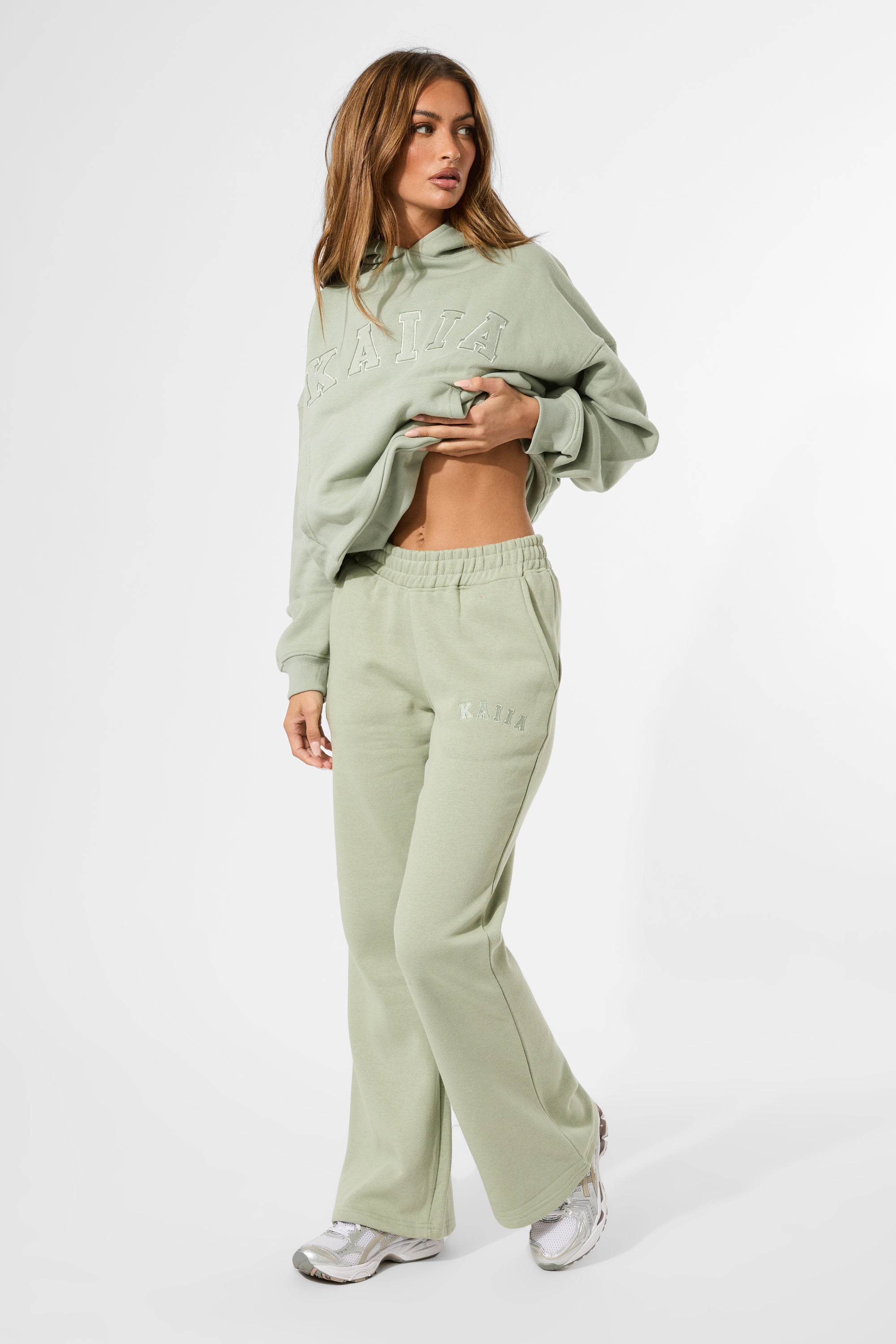 Kaiia Wide Leg Sweat Pants in Sage Green