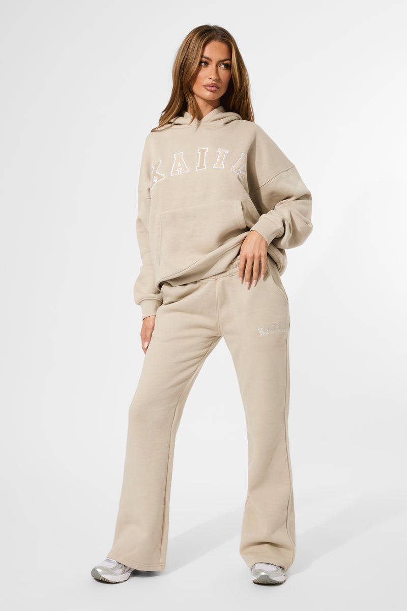 Kaiia Logo Wide Leg Sweat Pants in Stone