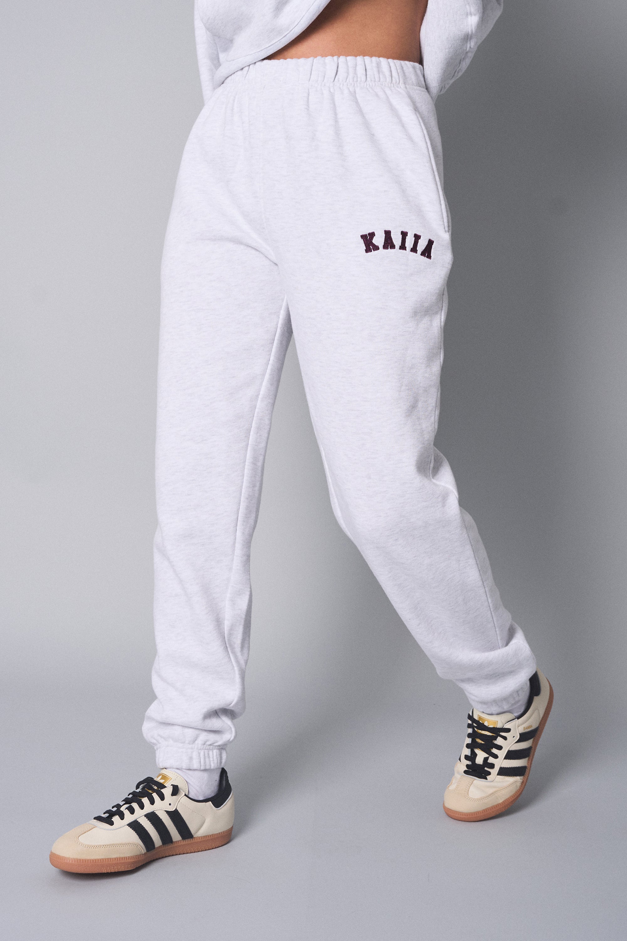 Kaiia Logo Cuffed Joggers Light Grey Marl With Burgundy