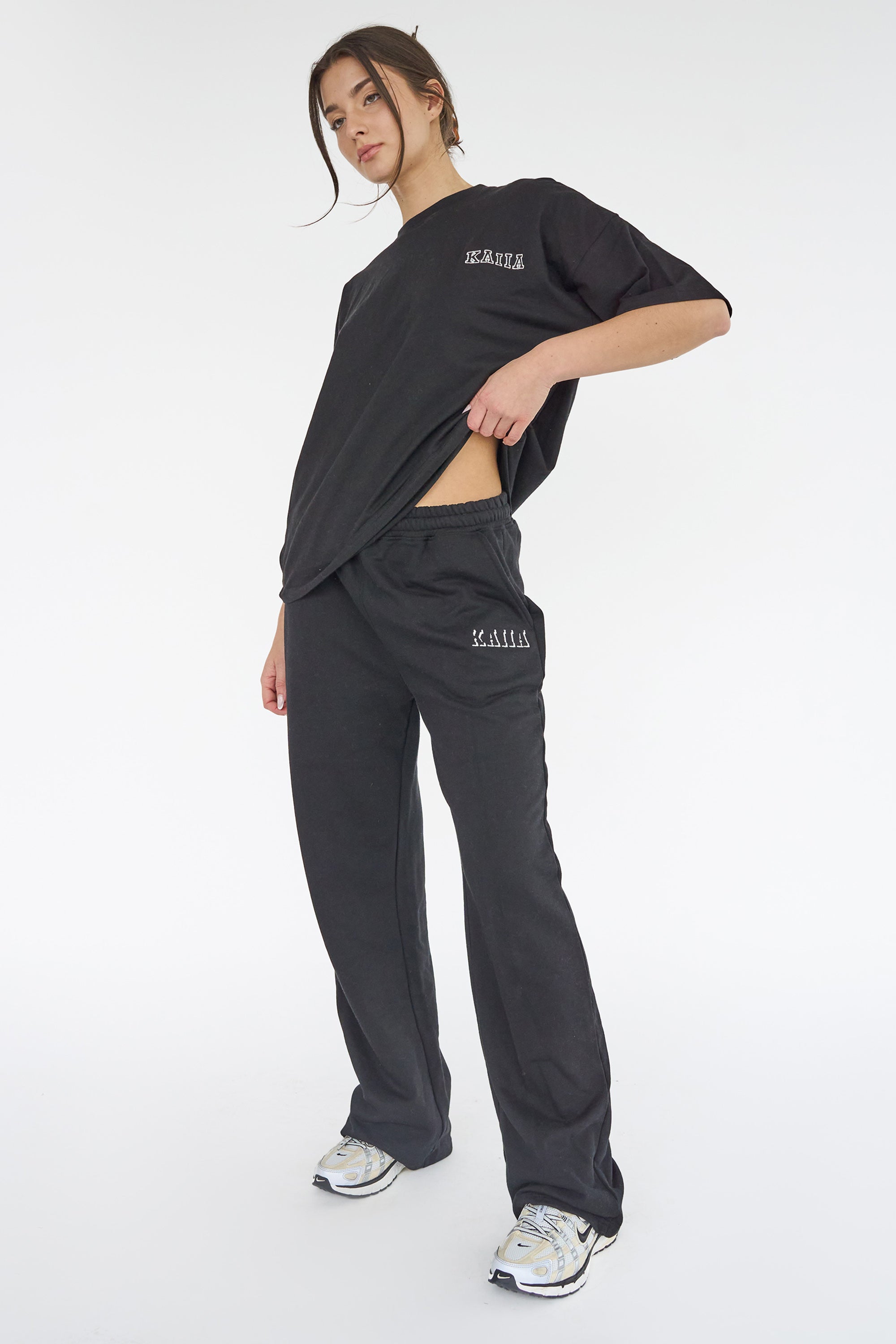 Kaiia Shadow Logo Wide Leg Sweat Pants Black