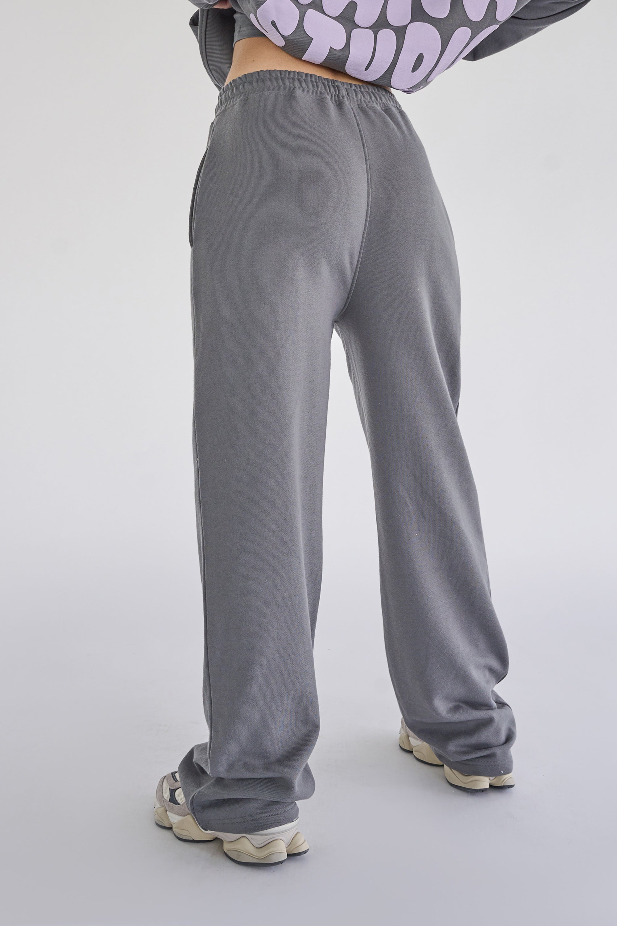 Kaiia Studio Bubble Logo Wide Leg Sweat Pants Dark Grey & Lilac