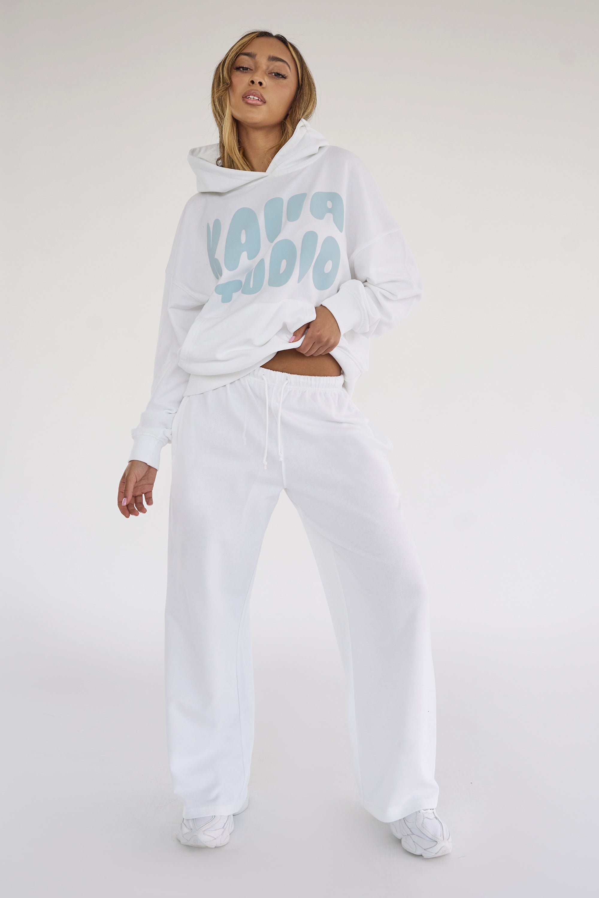 Kaiia Studio Bubble Logo Pocket Wide Leg Sweat Pants White & Blue