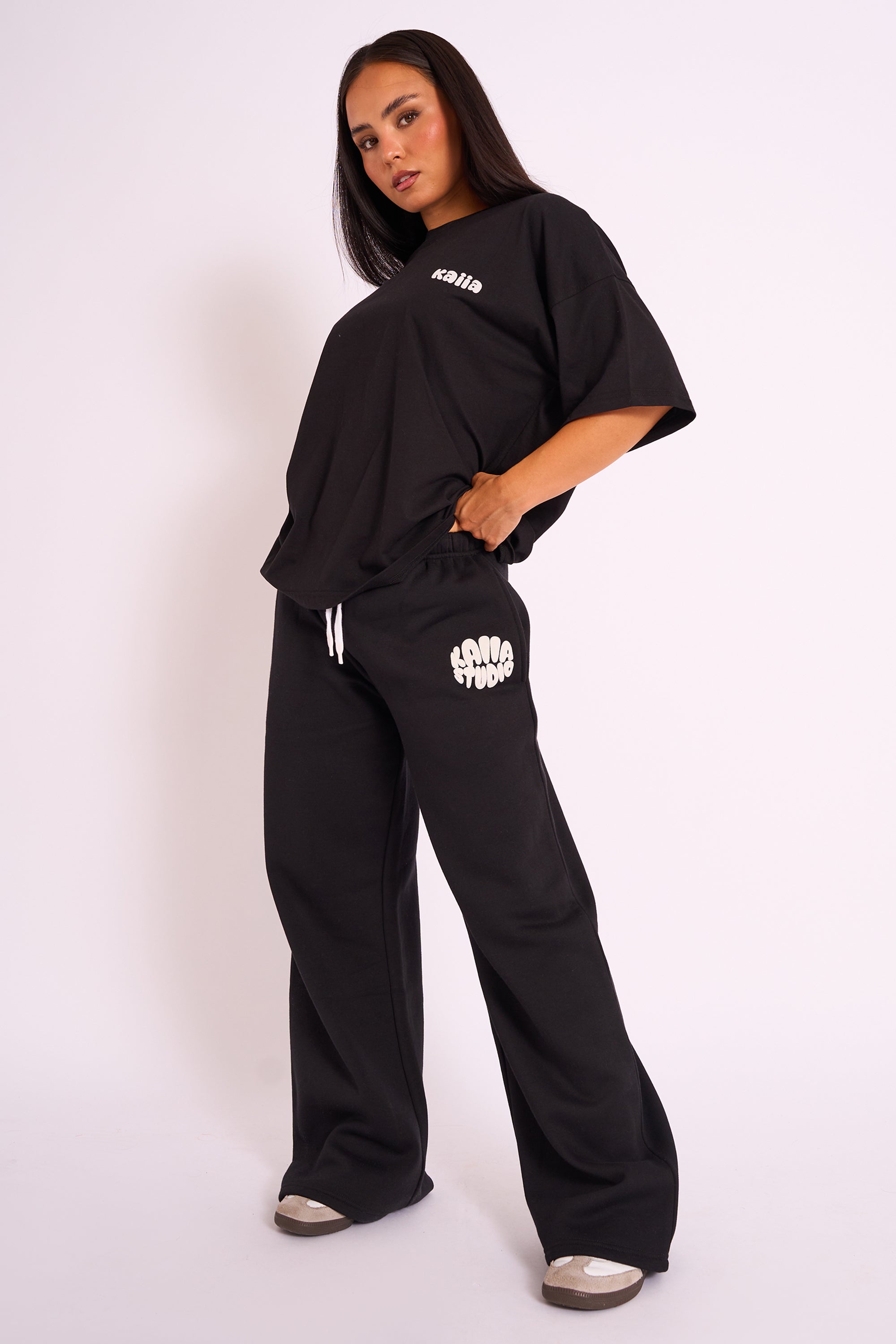 Kaiia Studio Bubble Logo Wide Leg Jogger Black