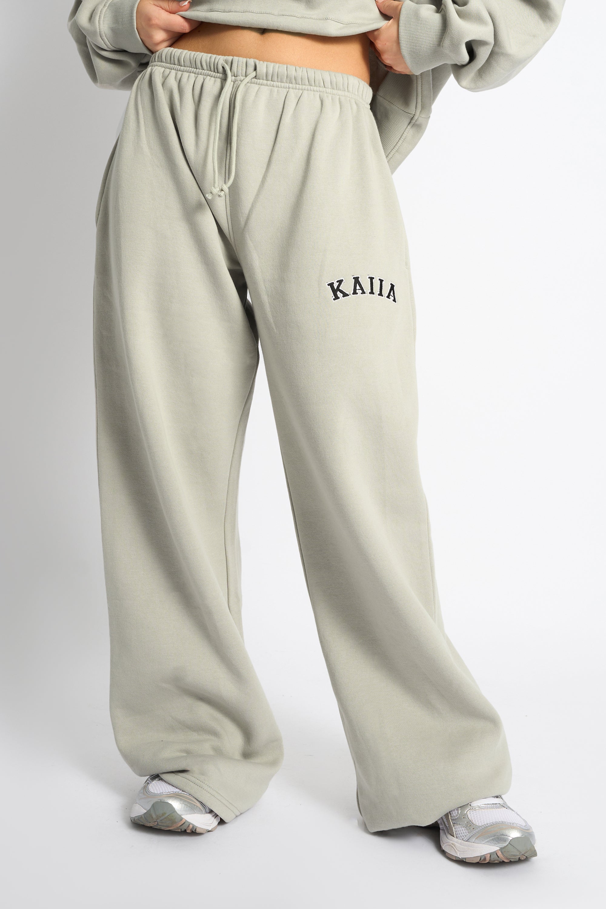 Kaiia Logo Wide Leg Joggers Pebble