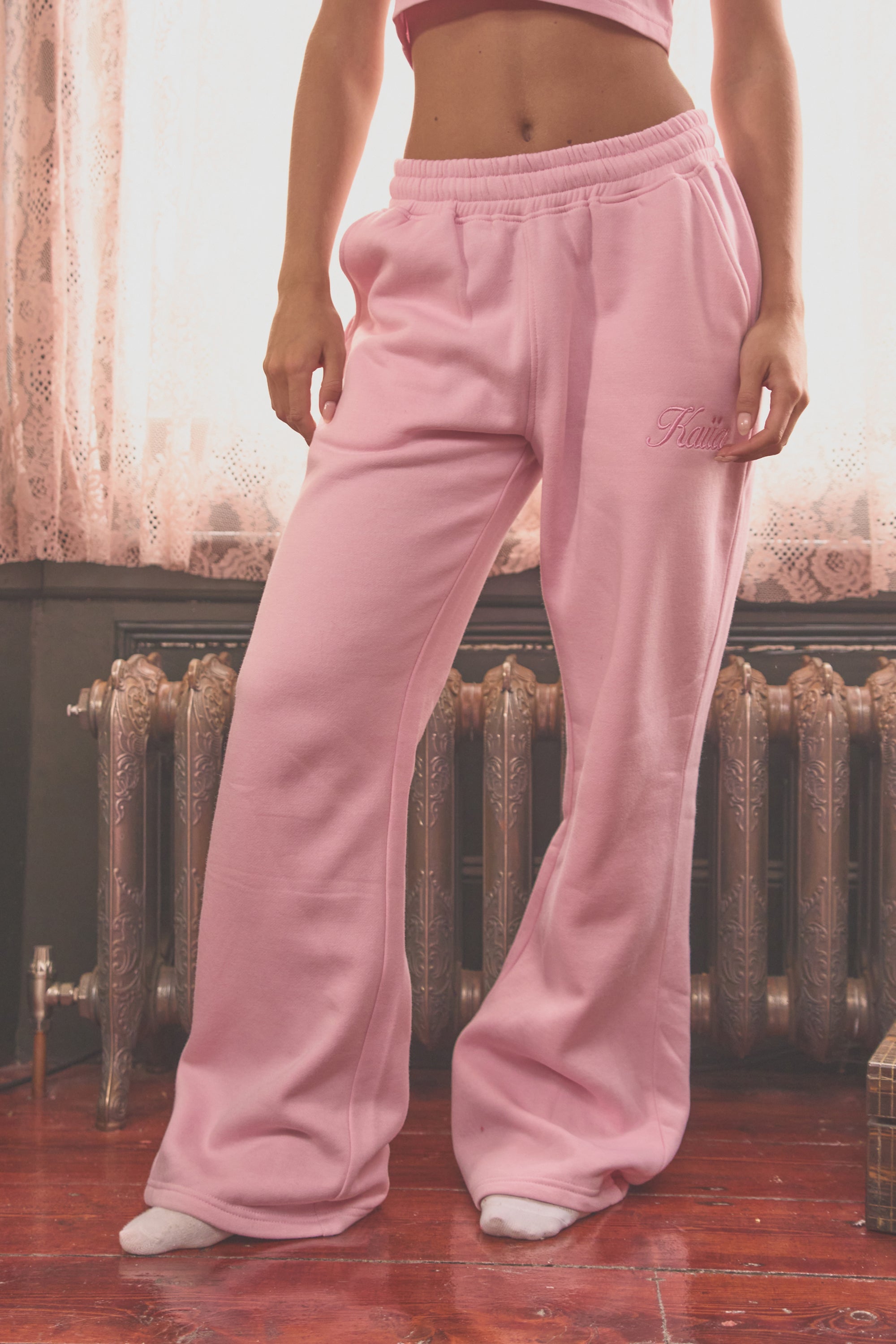 Kaiia Script Logo Wide Leg Joggers Baby Pink