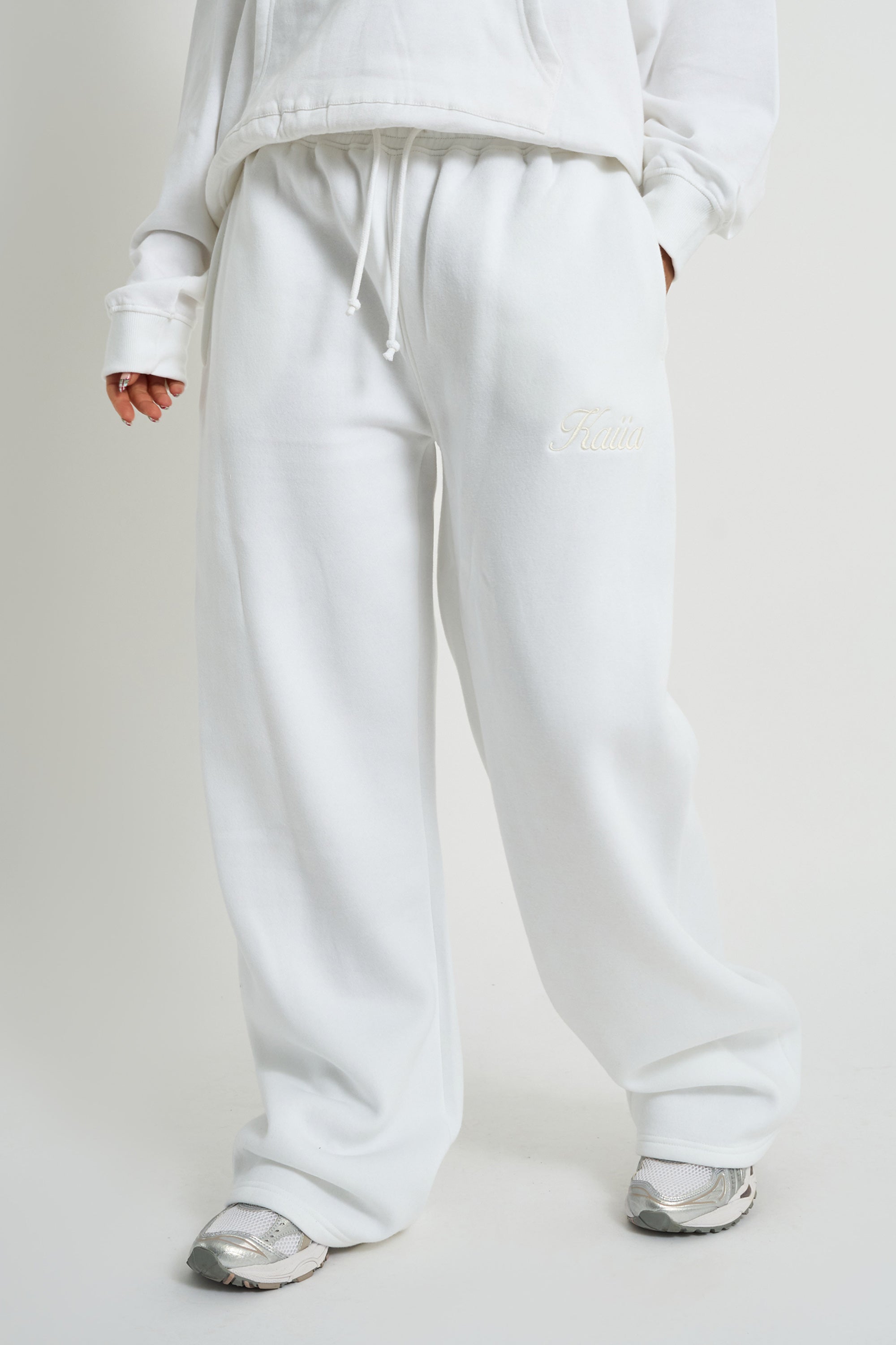 Kaiia Script Logo Wide Leg Joggers White