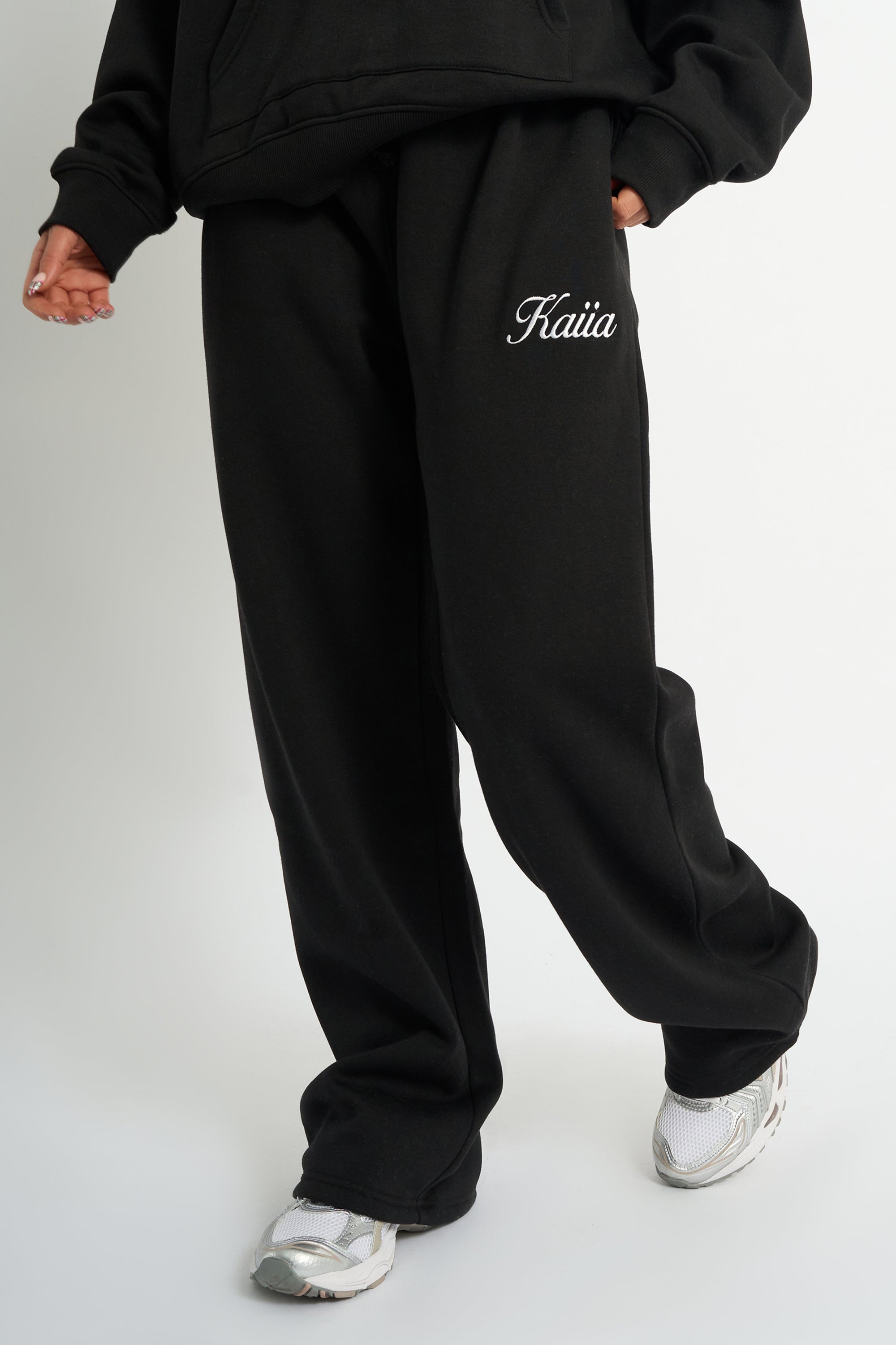 Kaiia Script Logo Wide Leg Joggers Black