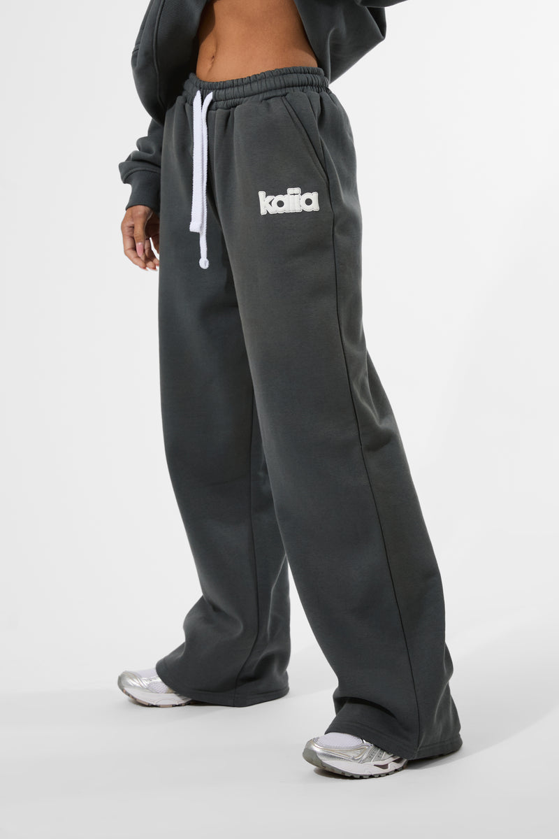 Kaiia Puff Print Wide Leg Joggers Charcoal