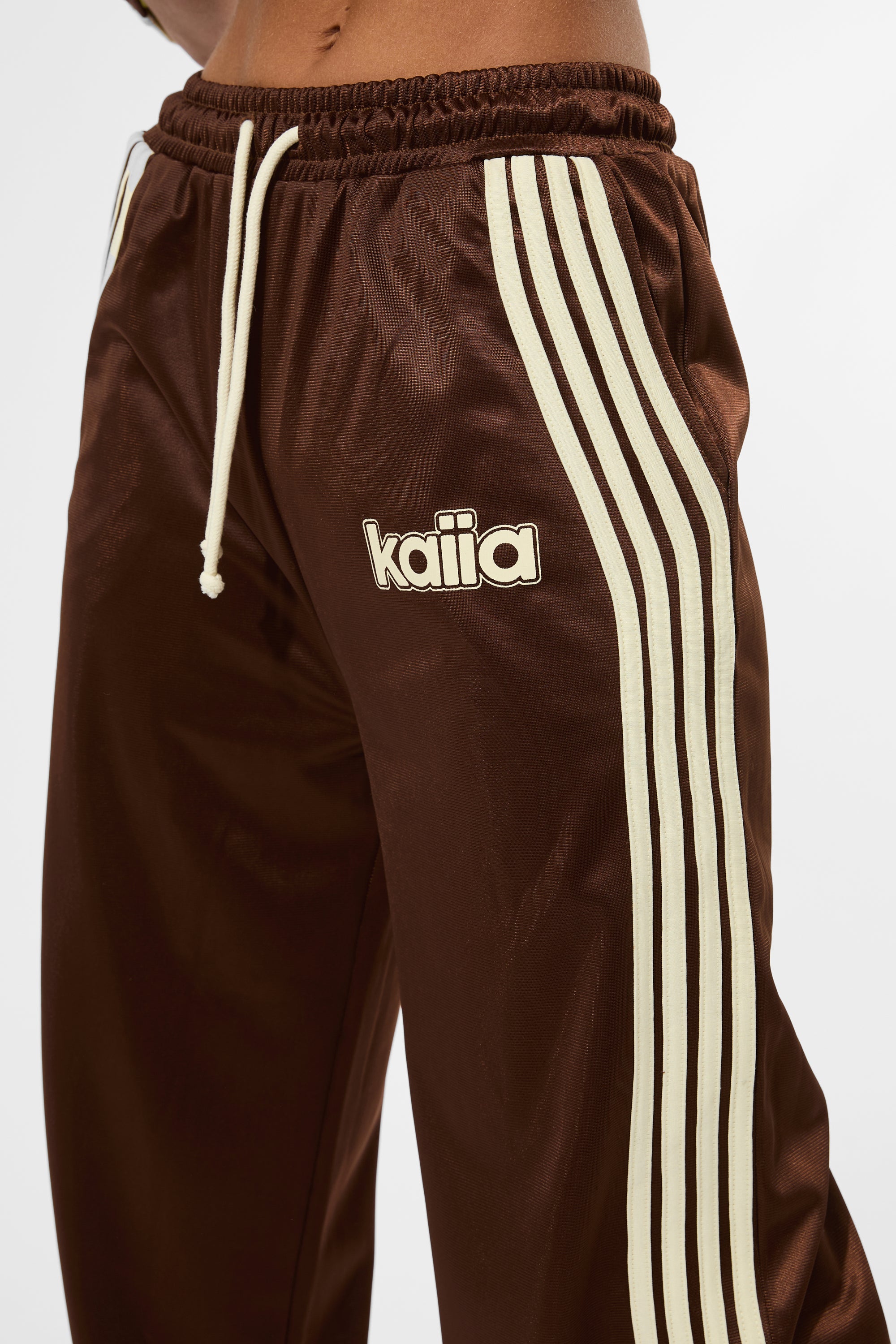 Kaiia Puff Print Tricot Joggers Brown