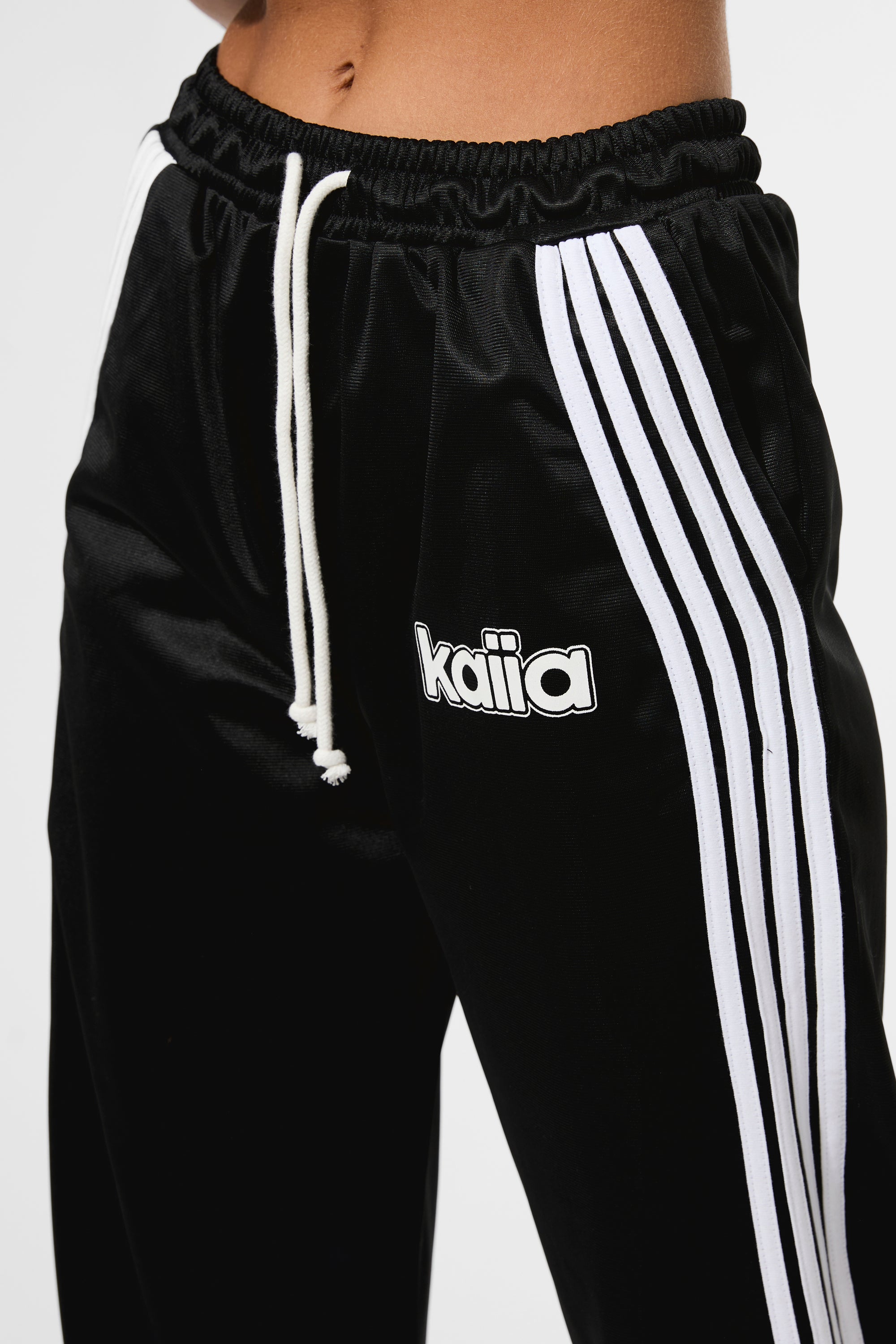 Kaiia Puff Print Tricot Joggers Black