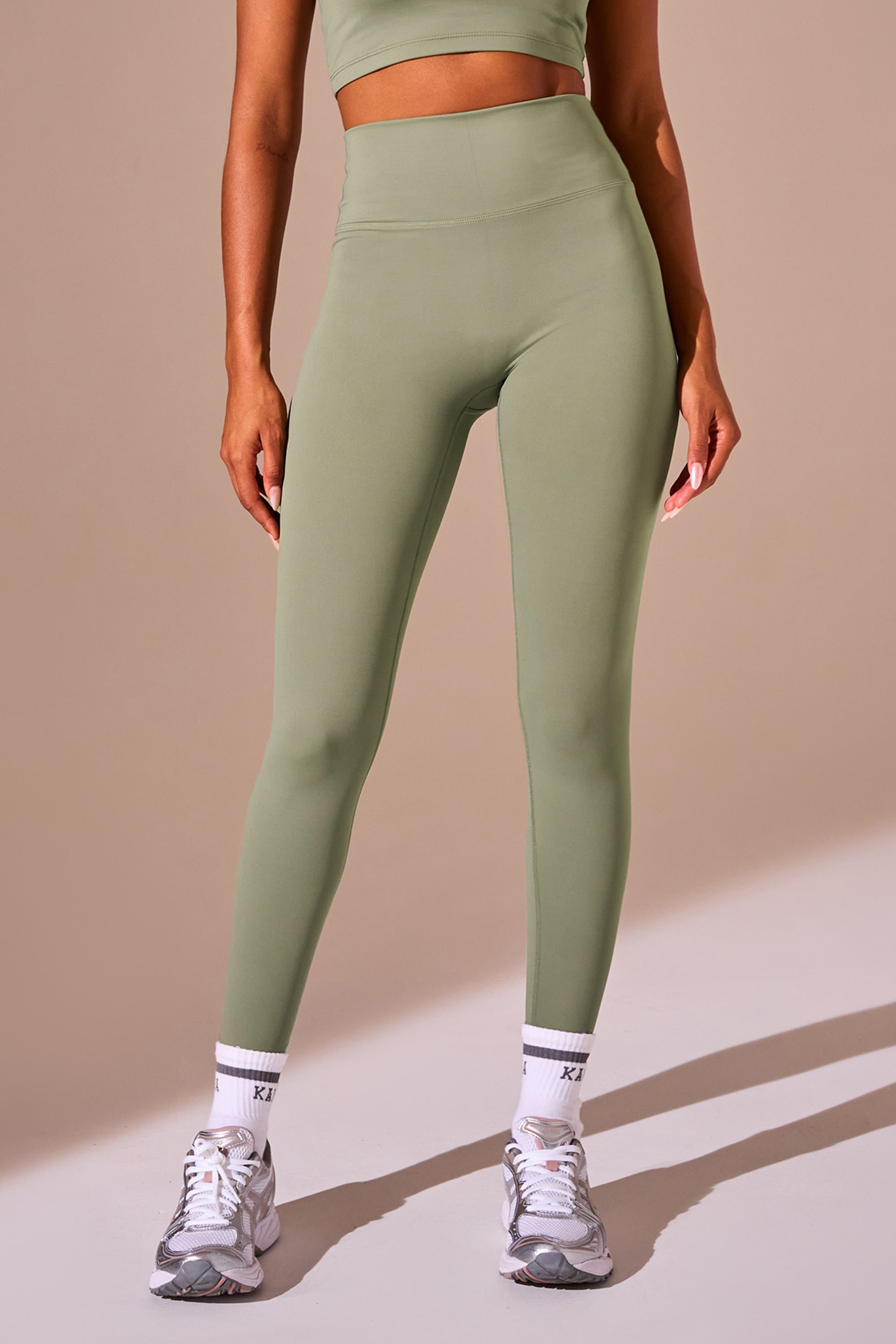 Kaiia Sculpt Leggings Khaki