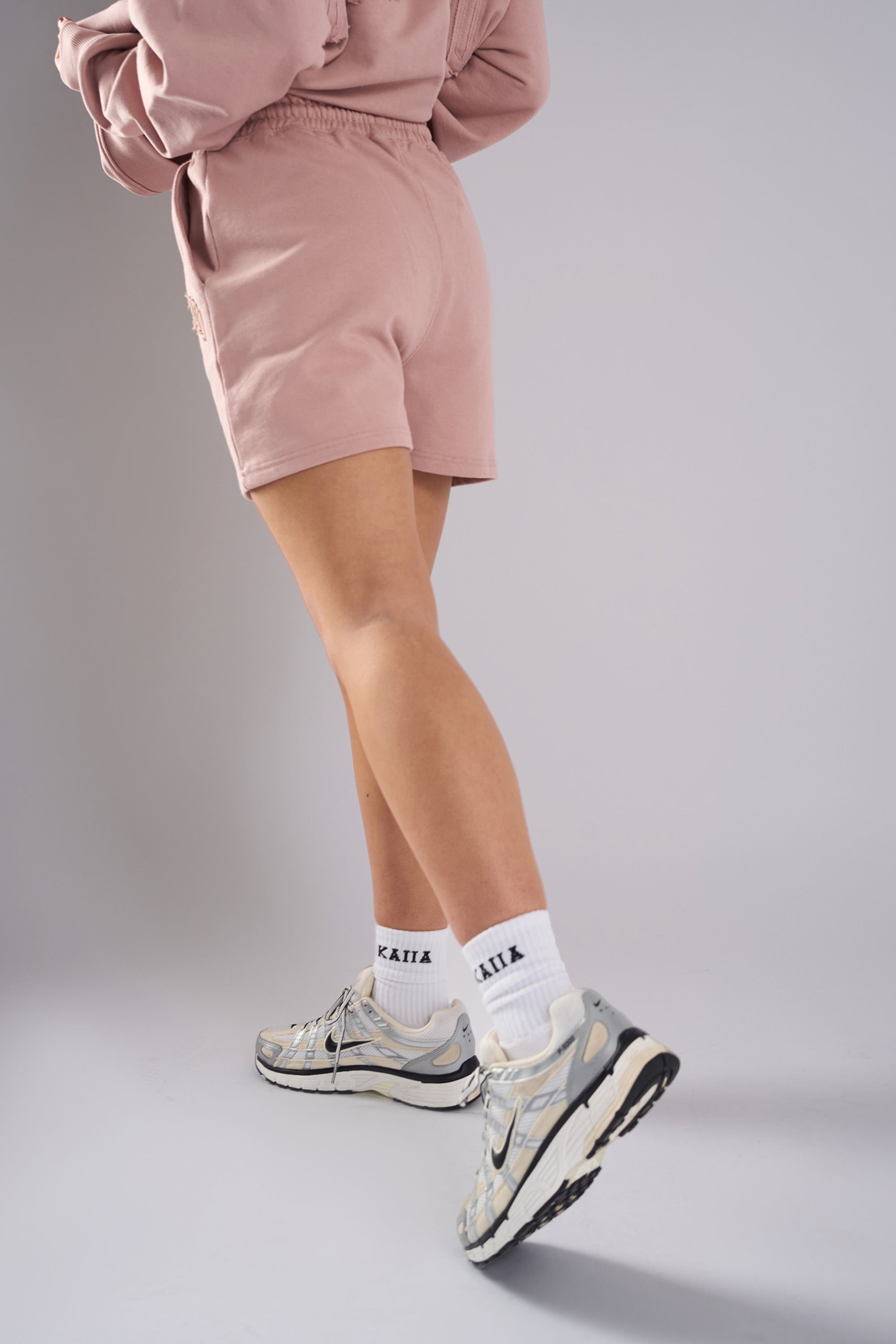 Kaiia Studio Distressed Applique Sweat Short Blush