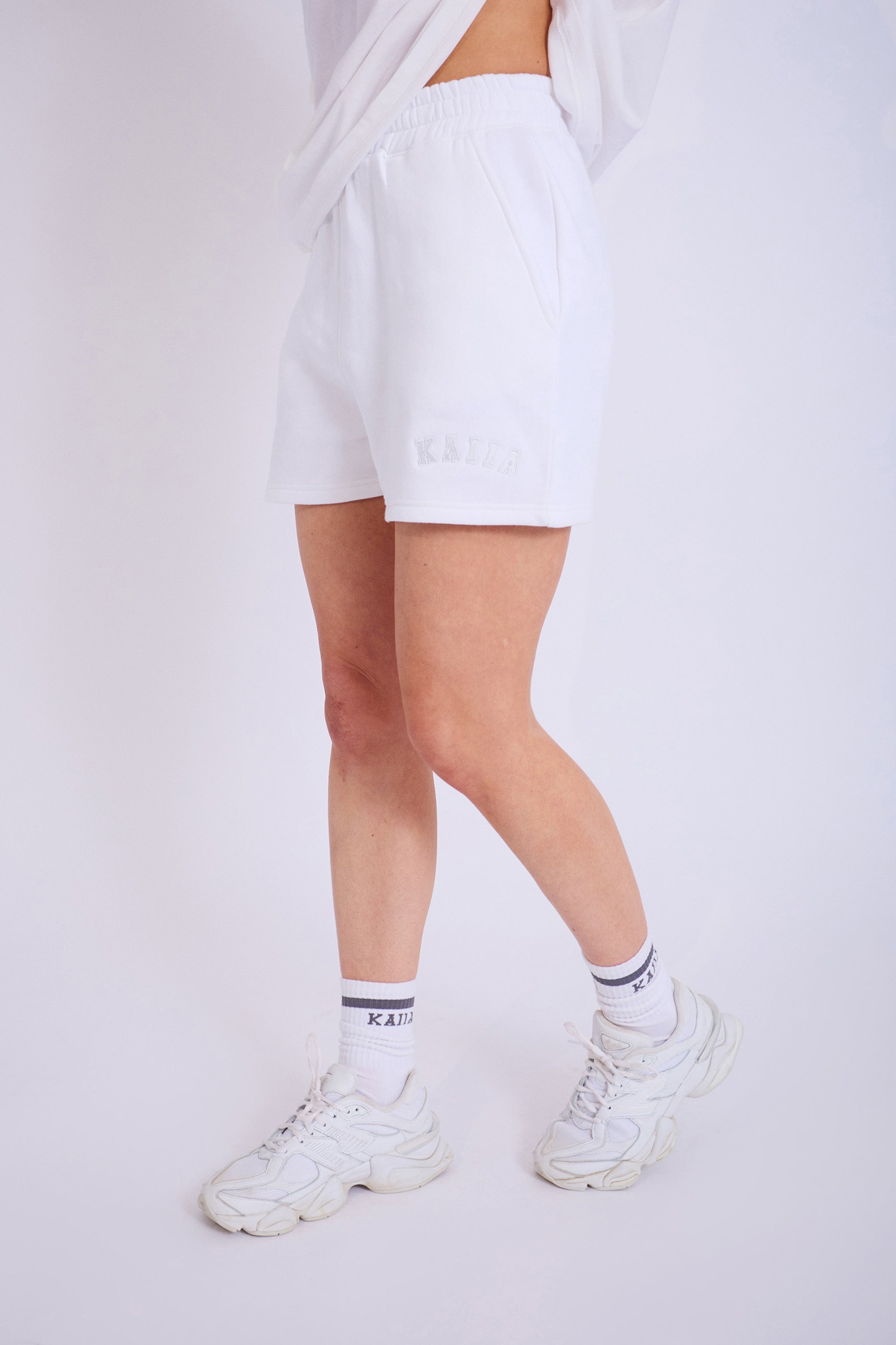 Off white gym shorts online