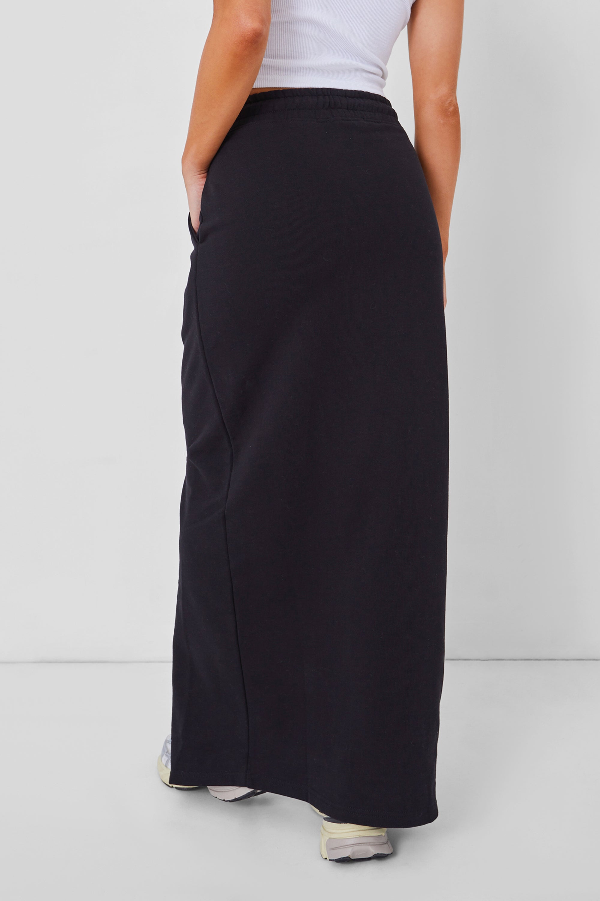 Kaiia Split Front Sweat Maxi Skirt in Black