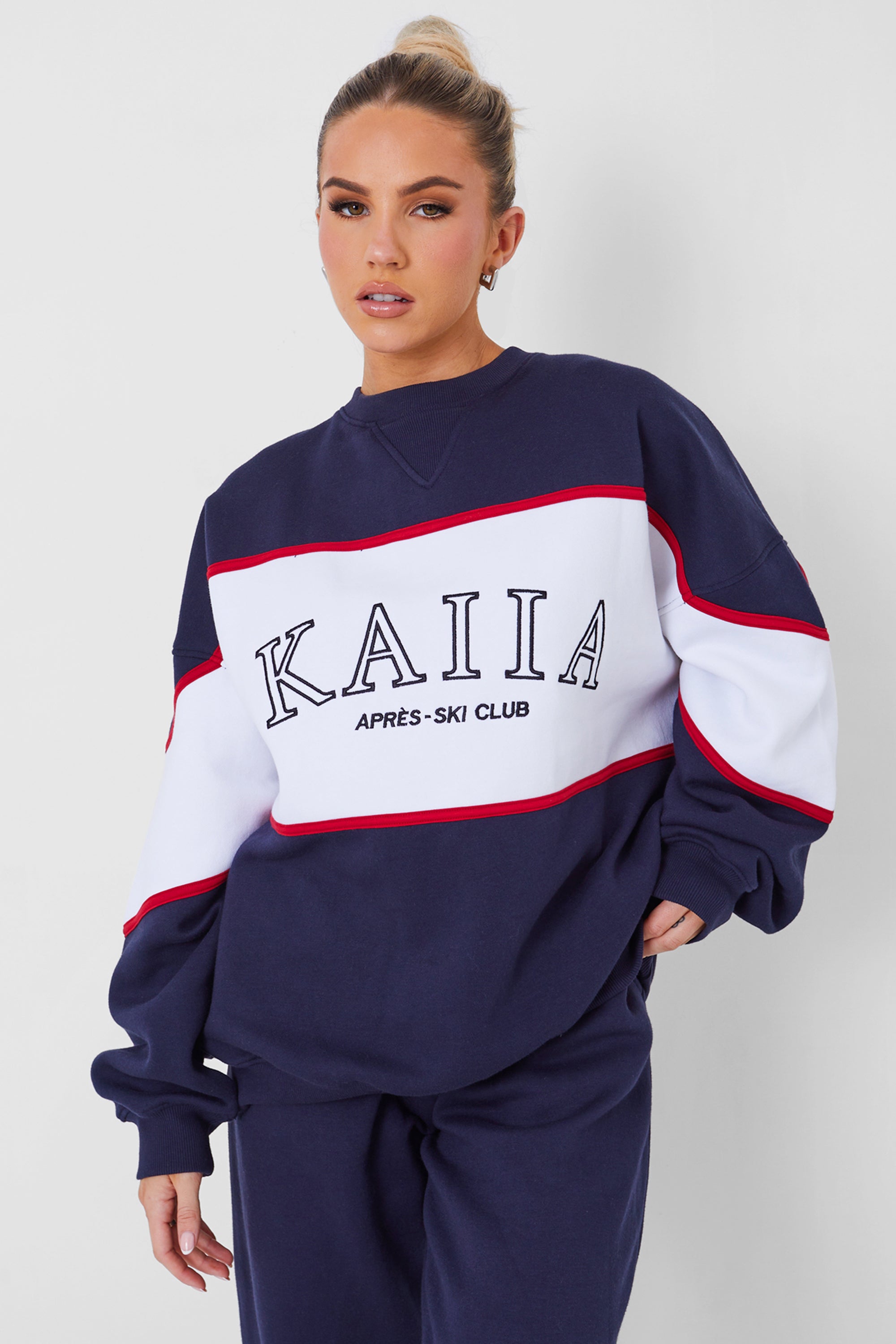 Kaiia Sport Oversized Sweatshirt in Navy