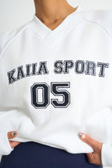 Kaiia Sport V Neck Oversized Sweatshirt White & Navy