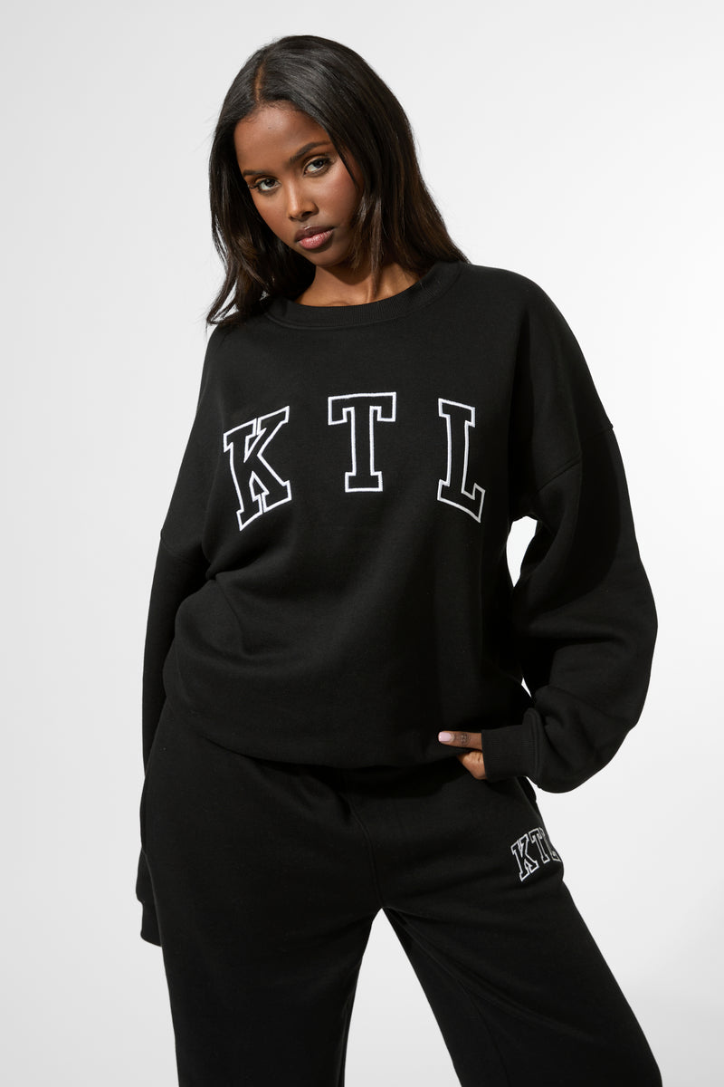 Kaiia KTL Logo Oversized Sweatshirt Black