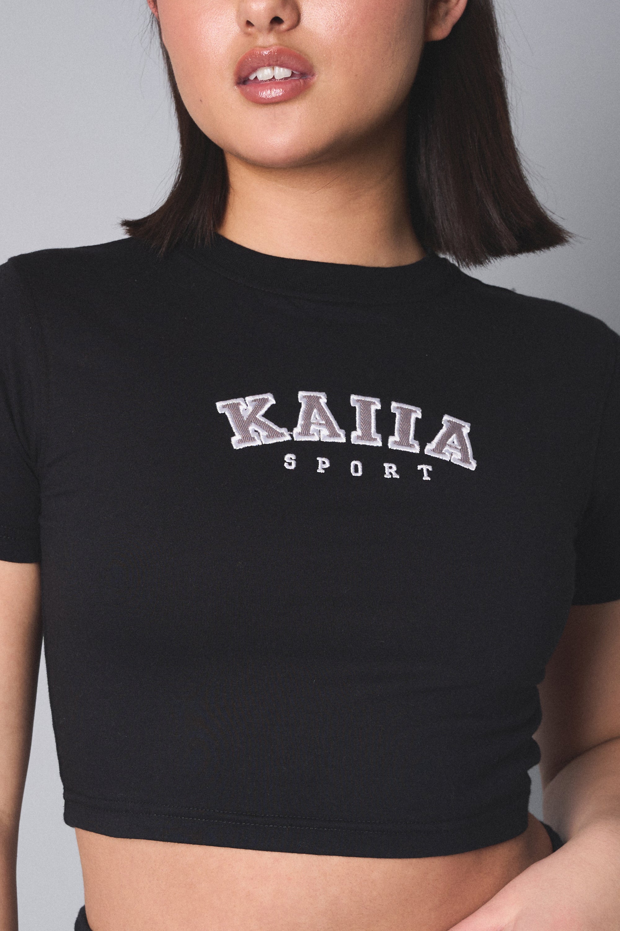 Kaiia Sport Baby Tee Black