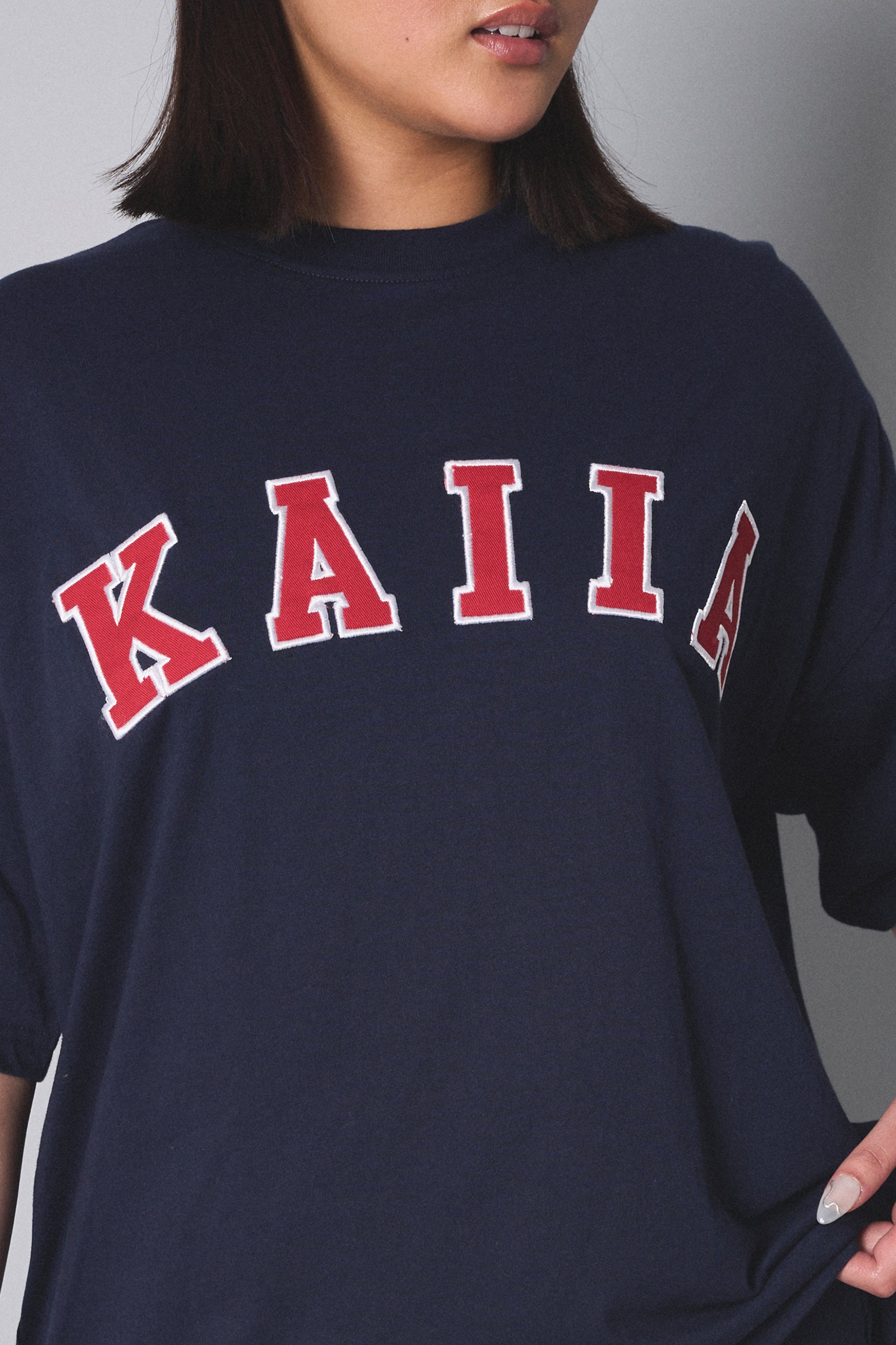 Kaiia Slogan Oversized Top Navy With Red