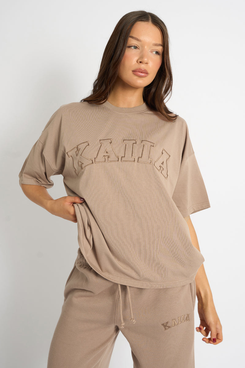 Kaiia Logo Oversized T-Shirt Latte