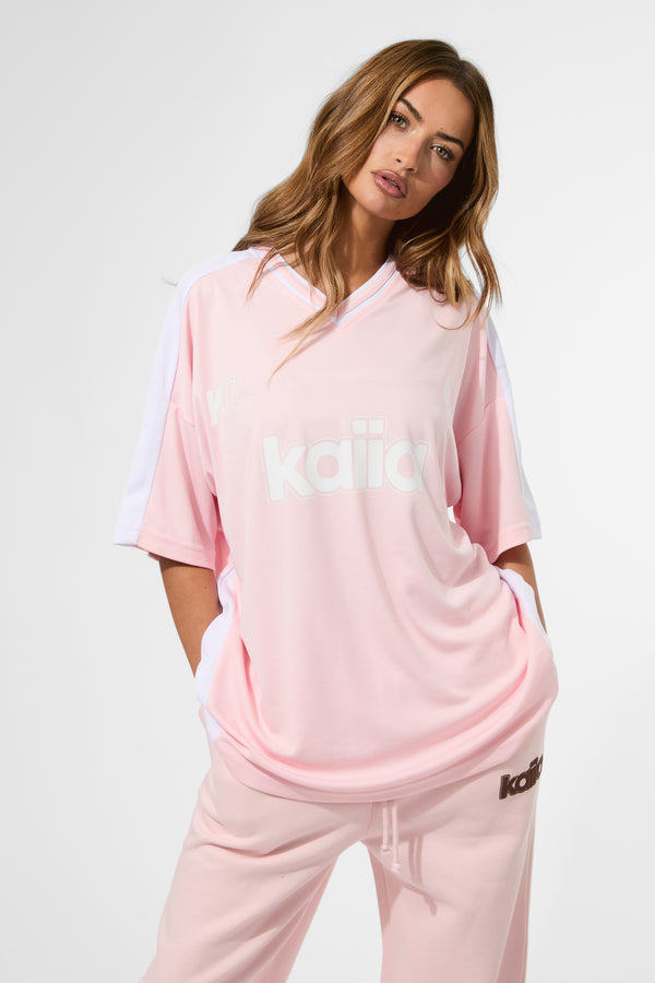 Kaiia Oversized Football Shirt Baby Pink