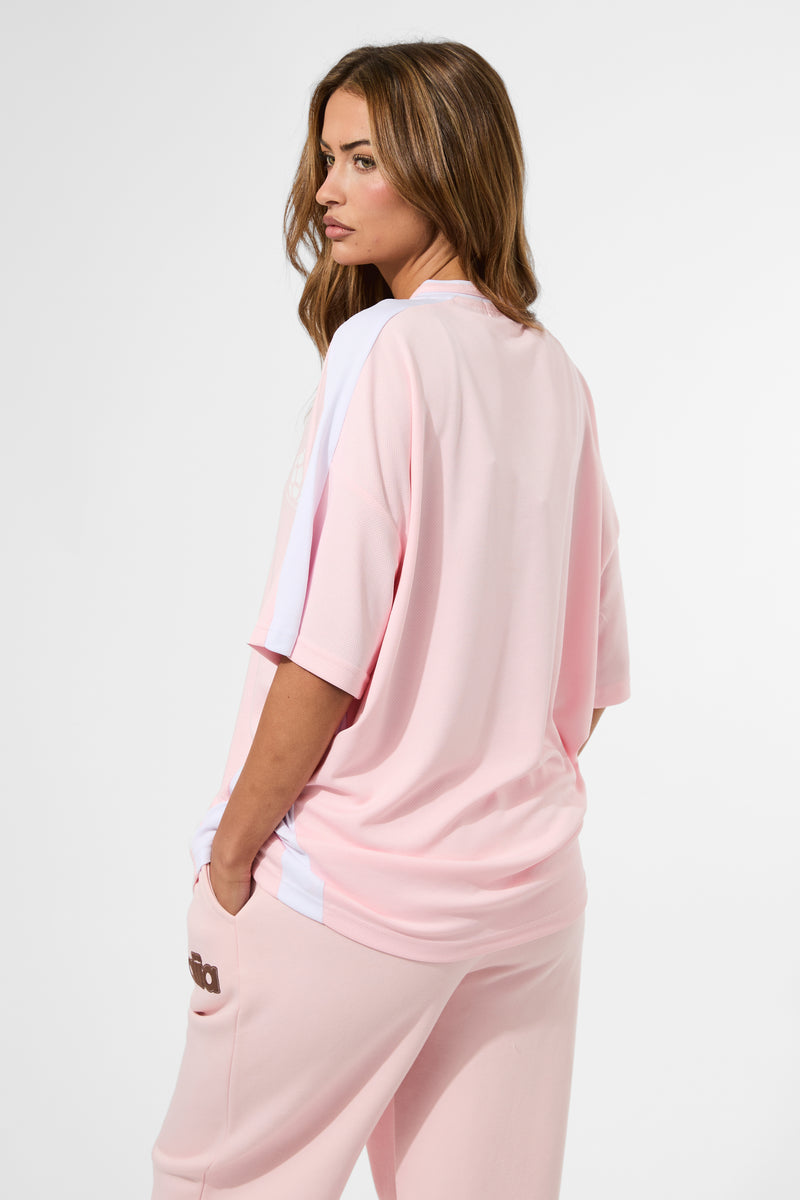 Kaiia Oversized Football Shirt Baby Pink