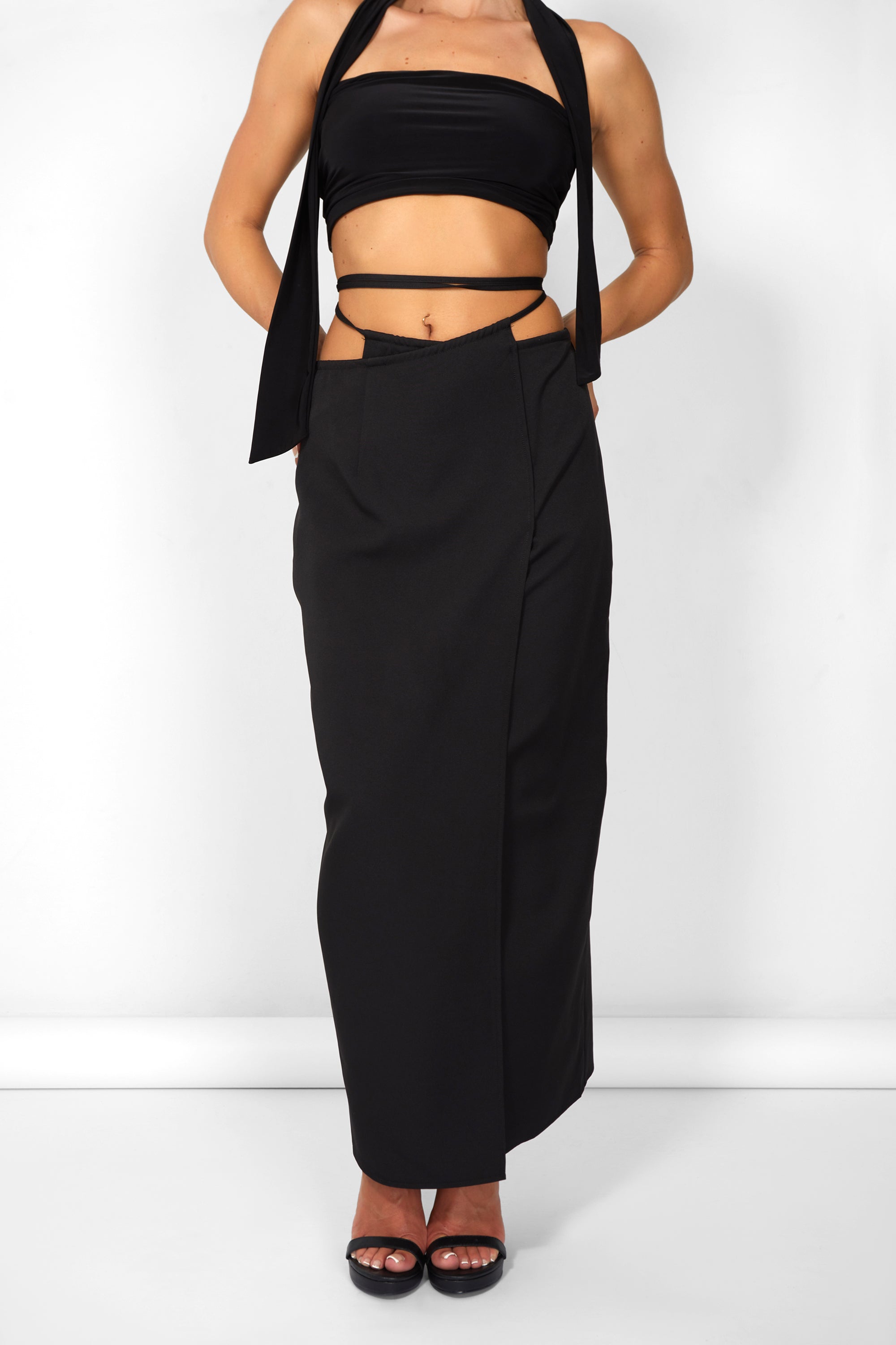 Kaiia Wrap Tie Side Maxi Skirt in Black