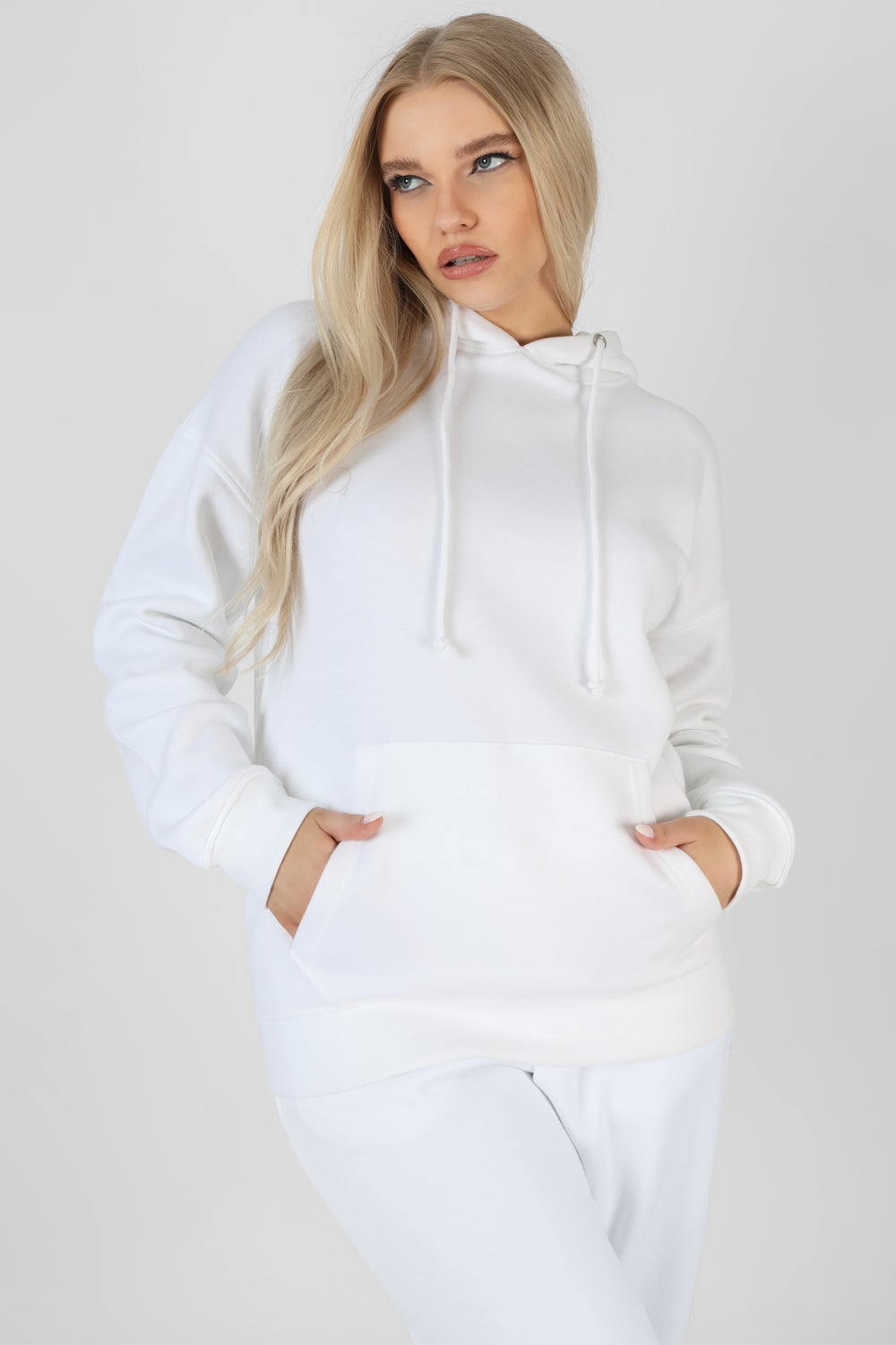 OVERSIZED HOODIE WITH FRONT POCKET WHITE