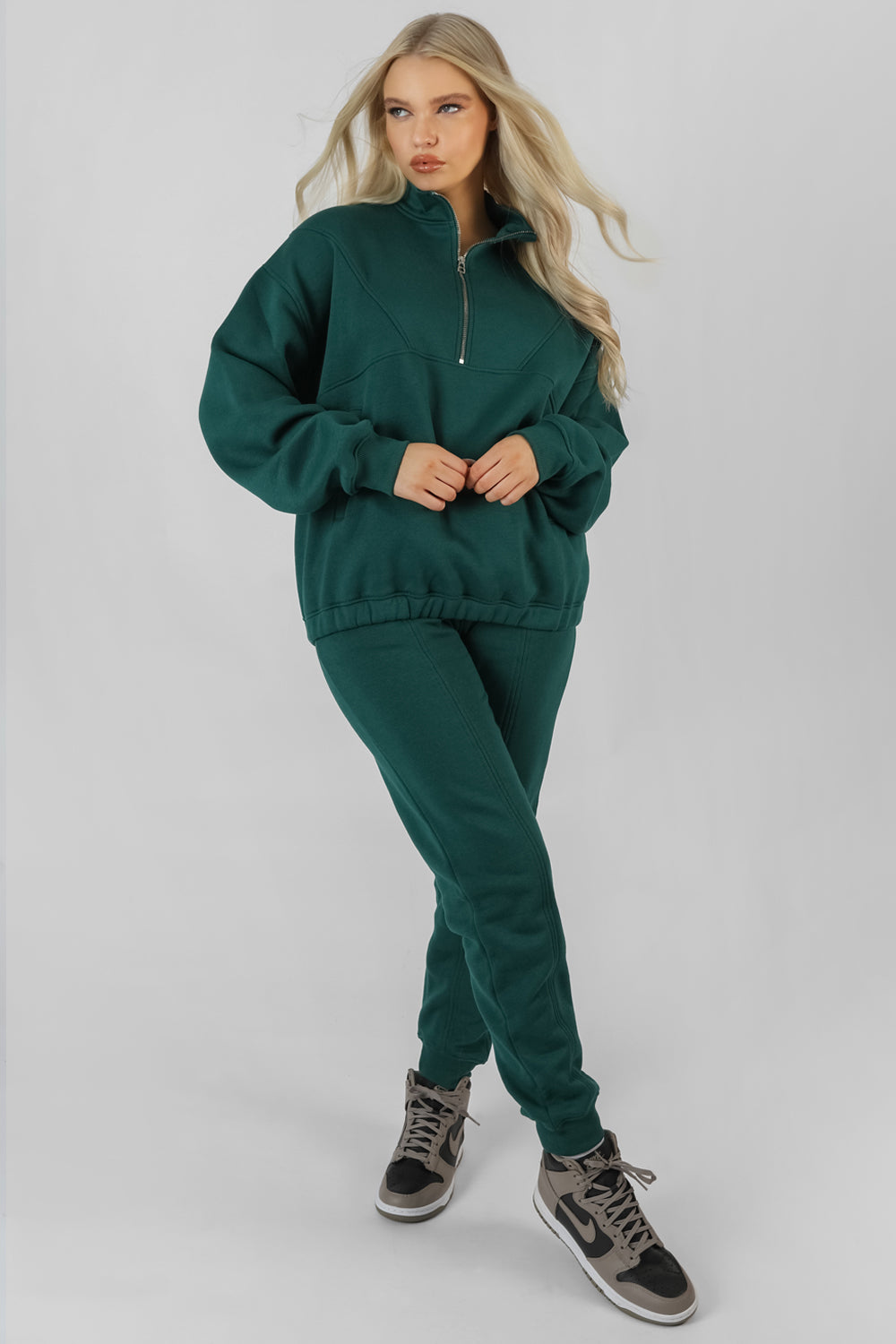 SEAM FRONT 90S JOGGERS FOREST GREEN