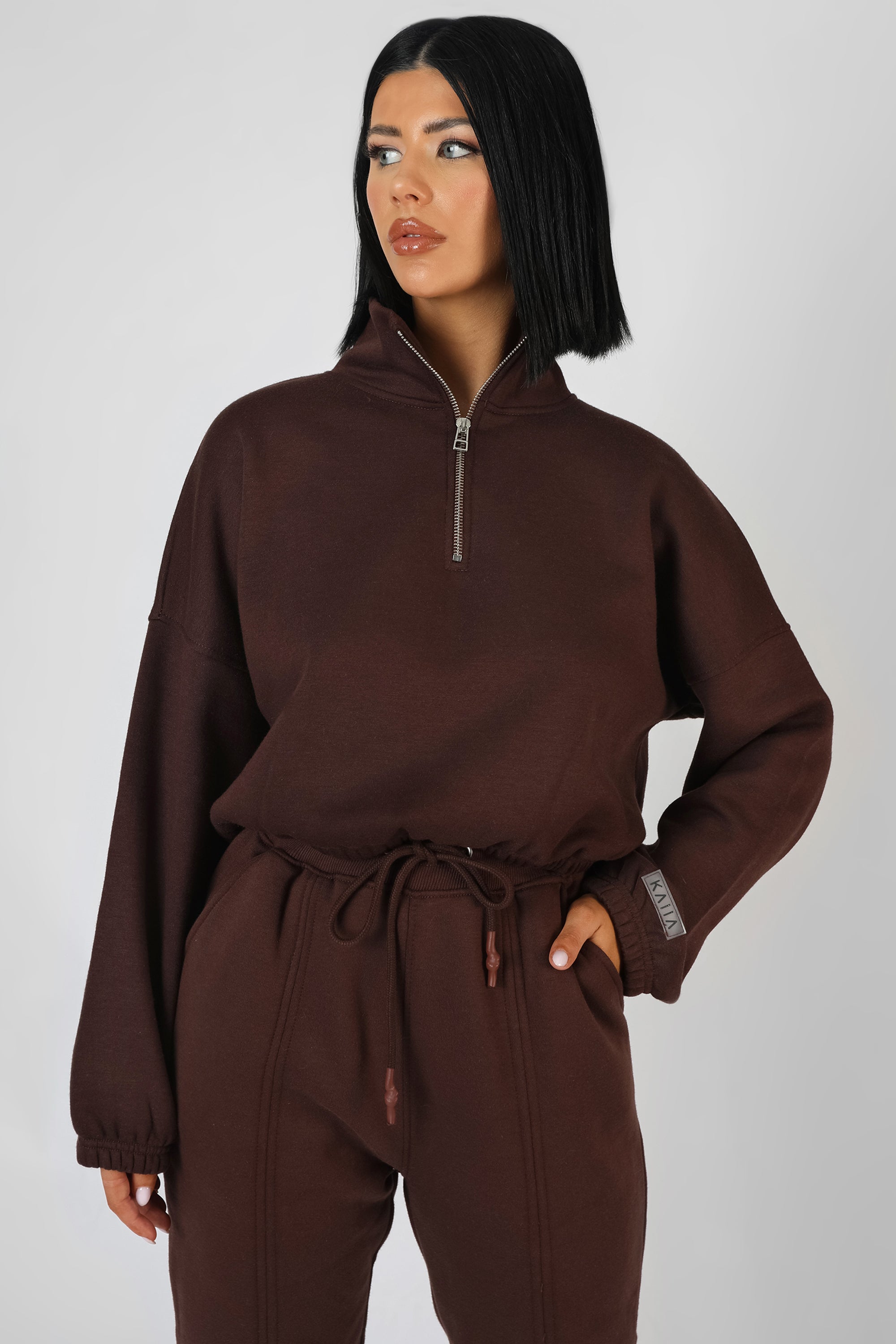 OVERSIZED HALF ZIP PULLOVER GATHERED HEM SWEAT CHOCOLATE