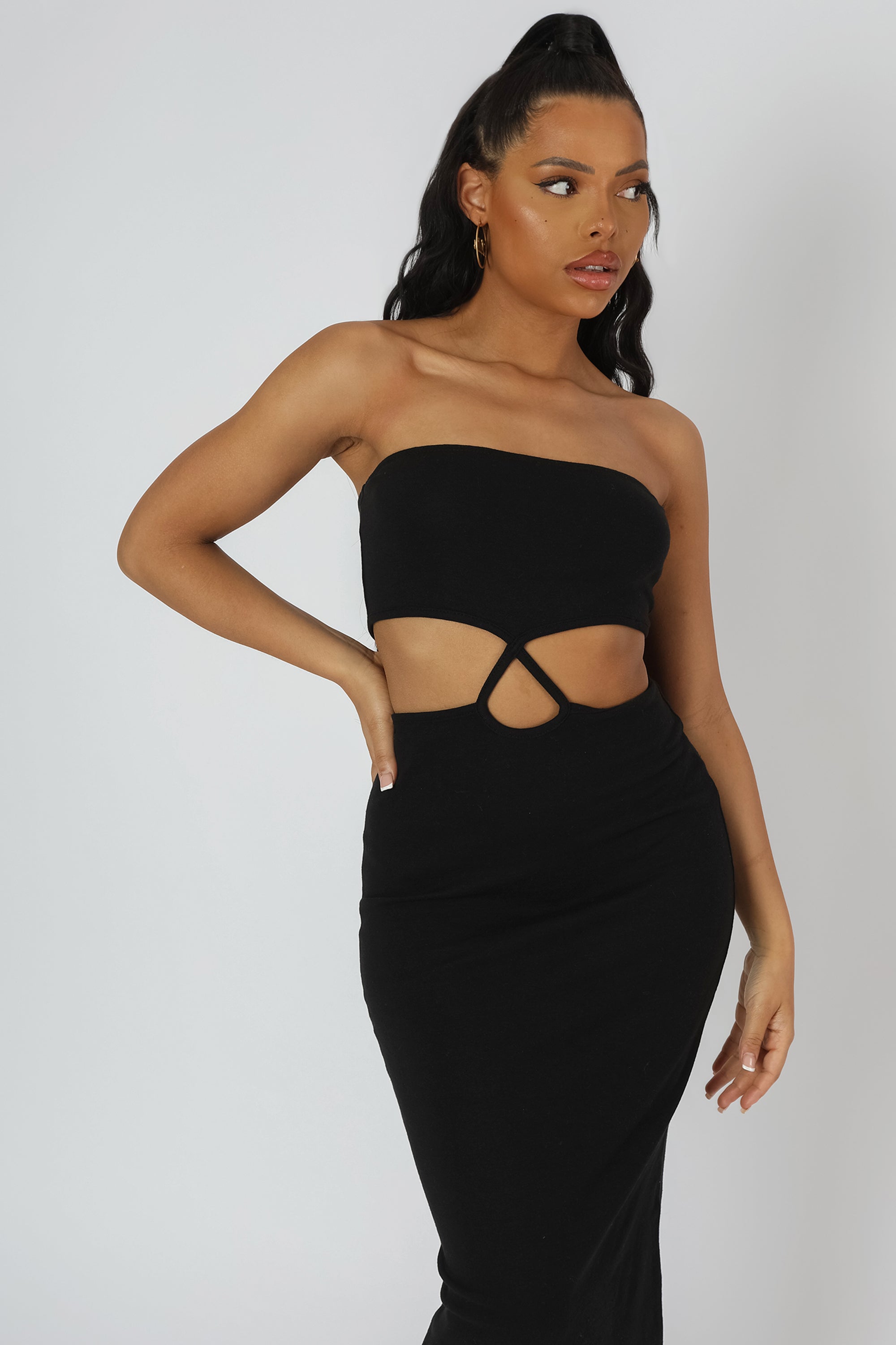 STRAPLESS BANDEAU CUT OUT DETAIL MIDI DRESS BLACK