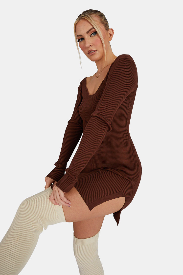 KNITTED OFF SHOULDER MINI DRESS CHOCOLATE