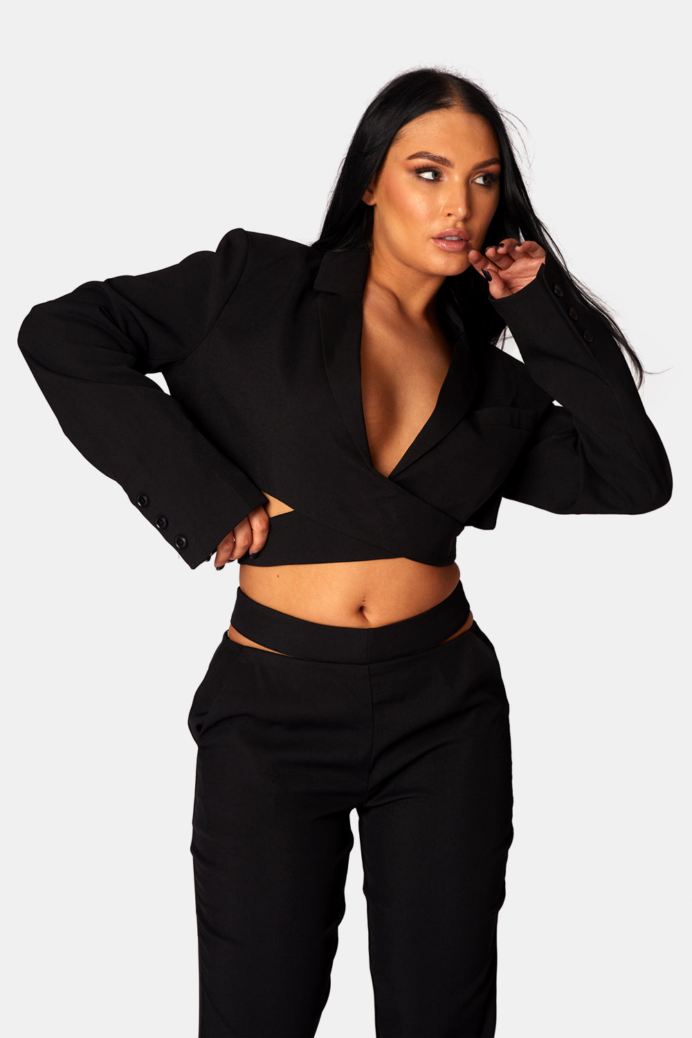 WRAP FRONT CROPPED BLAZER BLACK