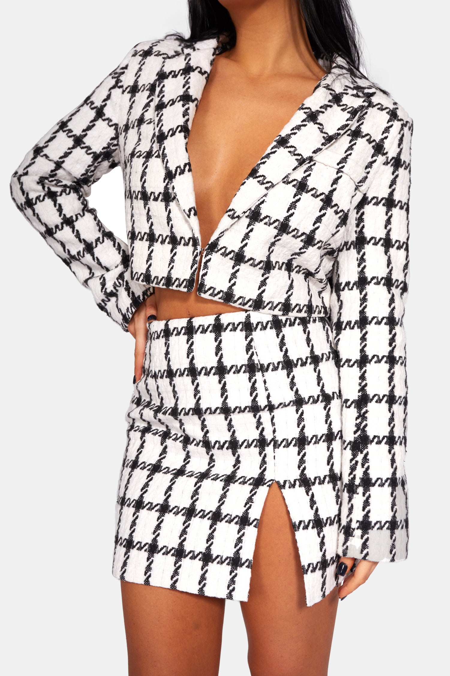 MONOCHROME TEXTURED CHECK CROPPED BLAZER IVORY