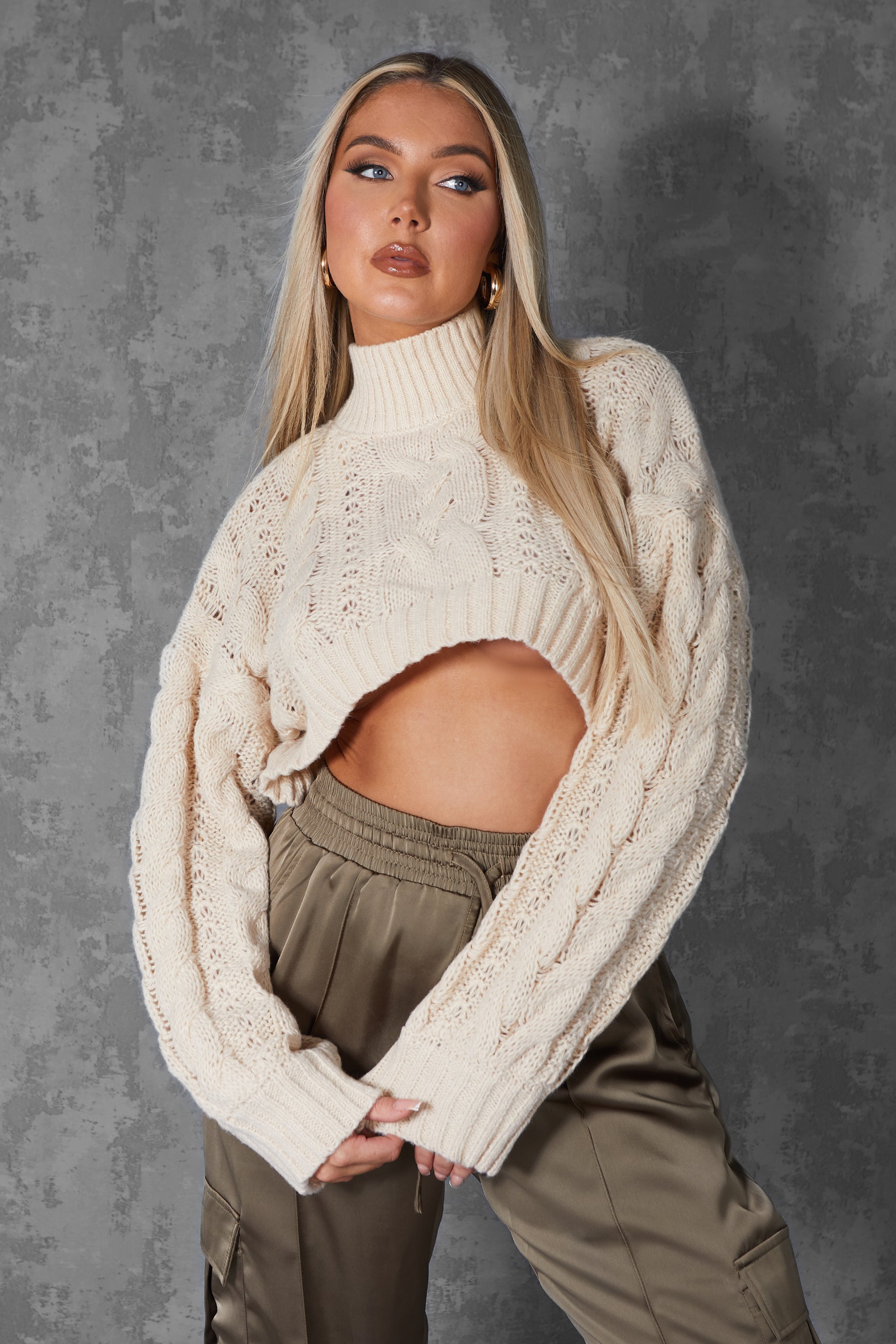 ROLL NECK CROPPED CABLE KNITTED JUMPER STONE