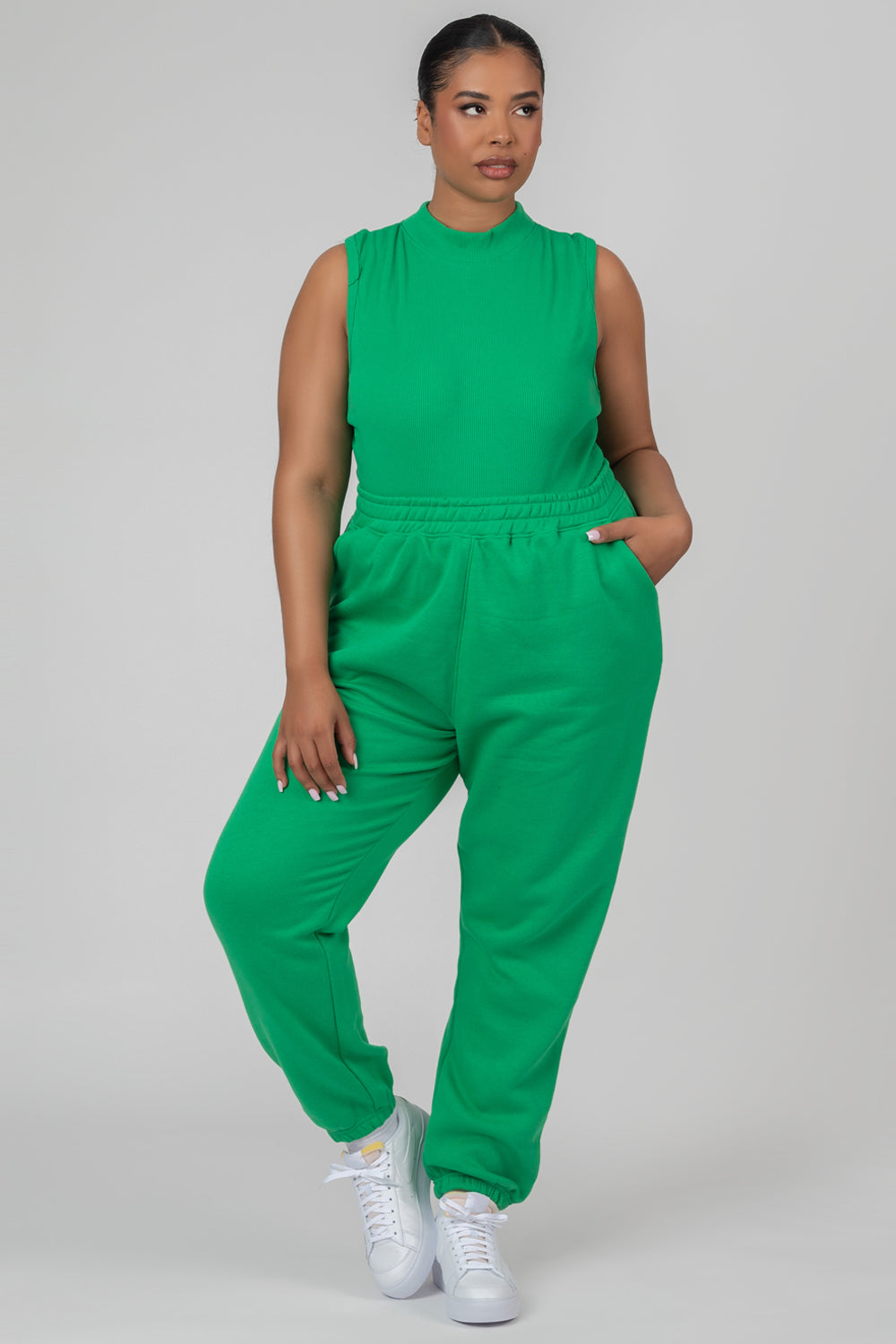 CURVE 90S OVERSIZED JOGGERS GREEN