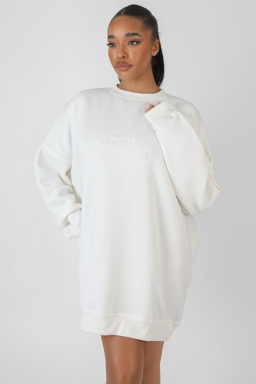 OVERSIZED EMBROIDERED TONAL SWEATSHIRT DRESS ECRU