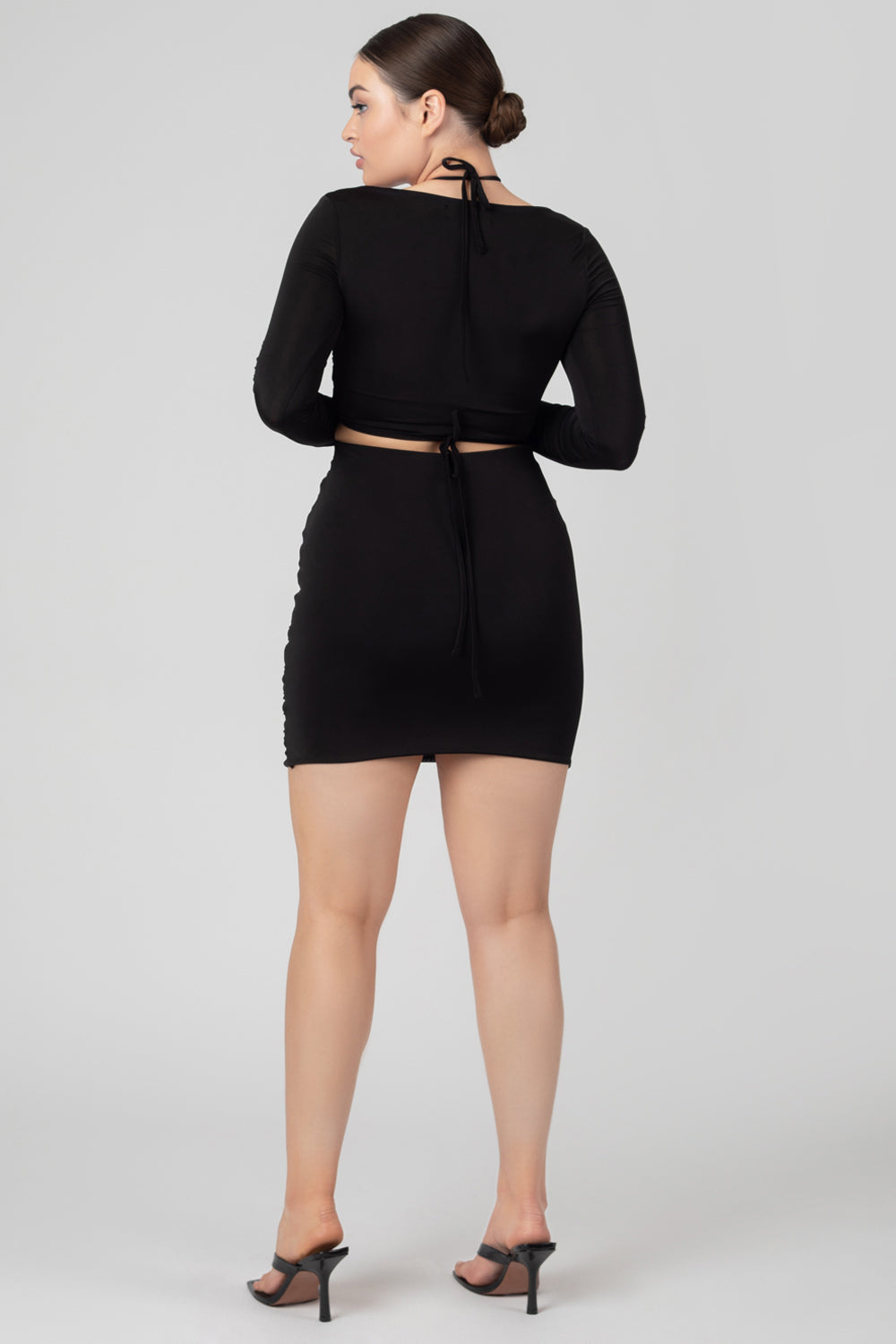 LOOP RUCHING SLINKY LONG SLEEVED TOP BLACK