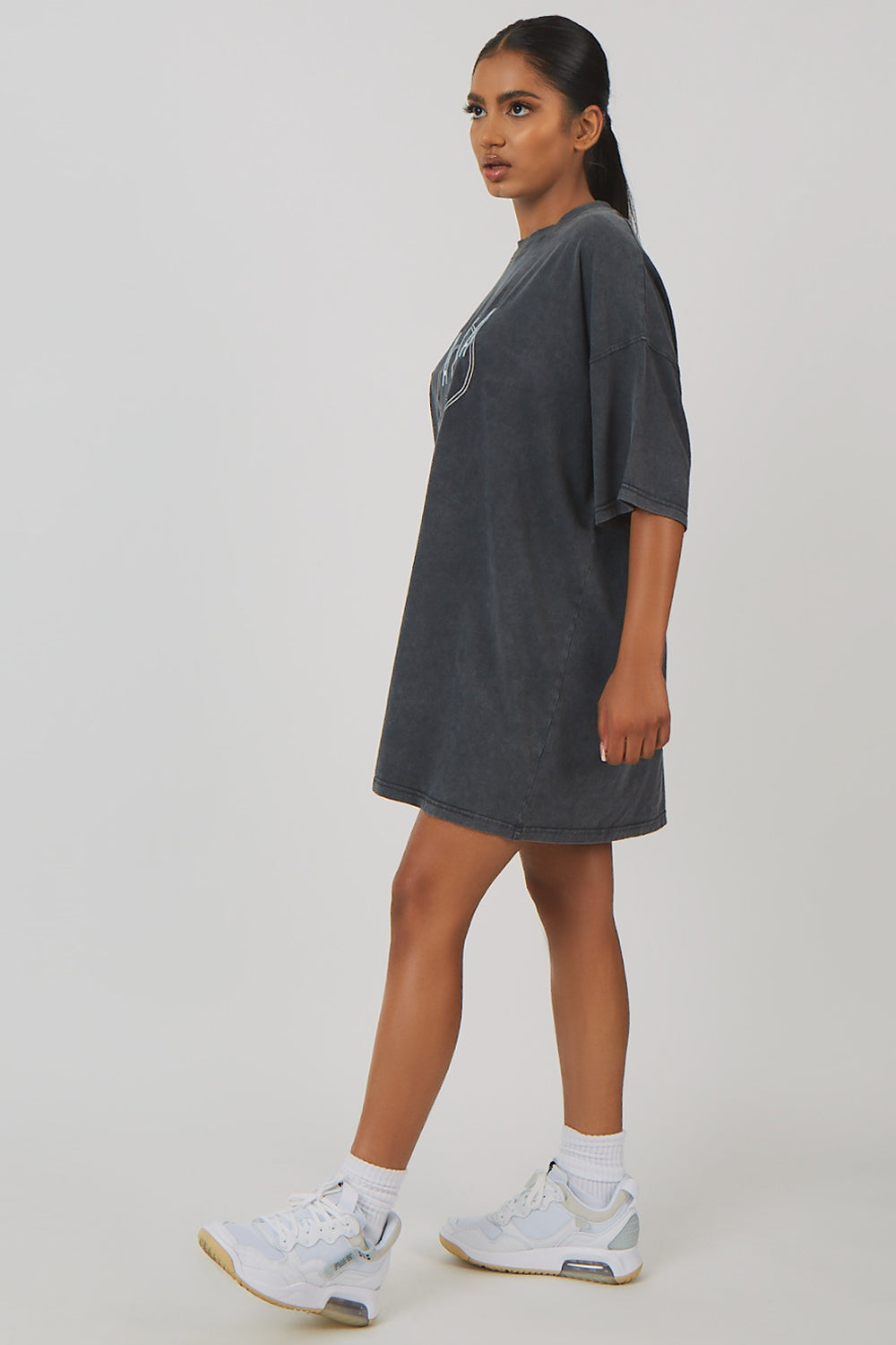 OVERSIZE GRAPHIC T-SHIRT DRESS ACID WASH