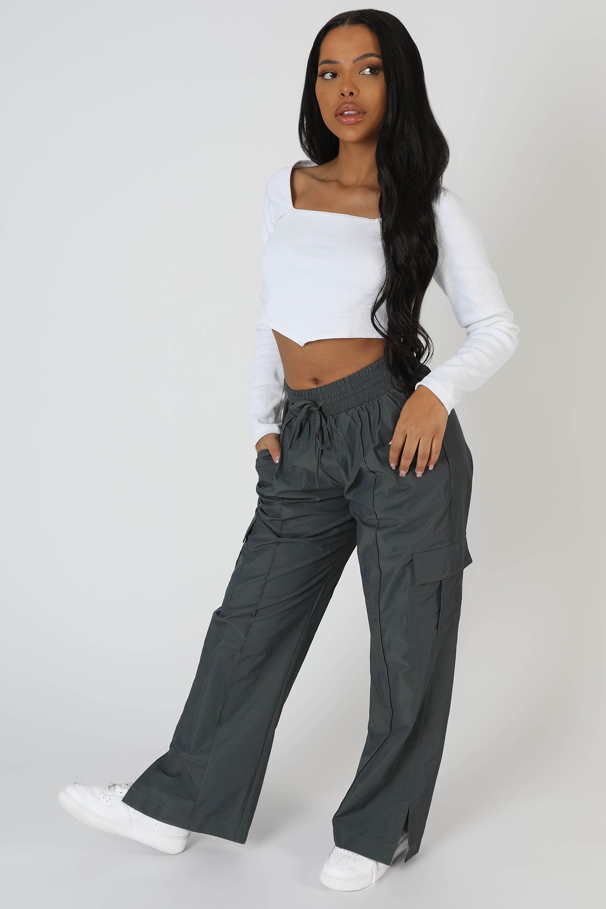 LONG SLEEVE HANKEY CROP TOP WHITE