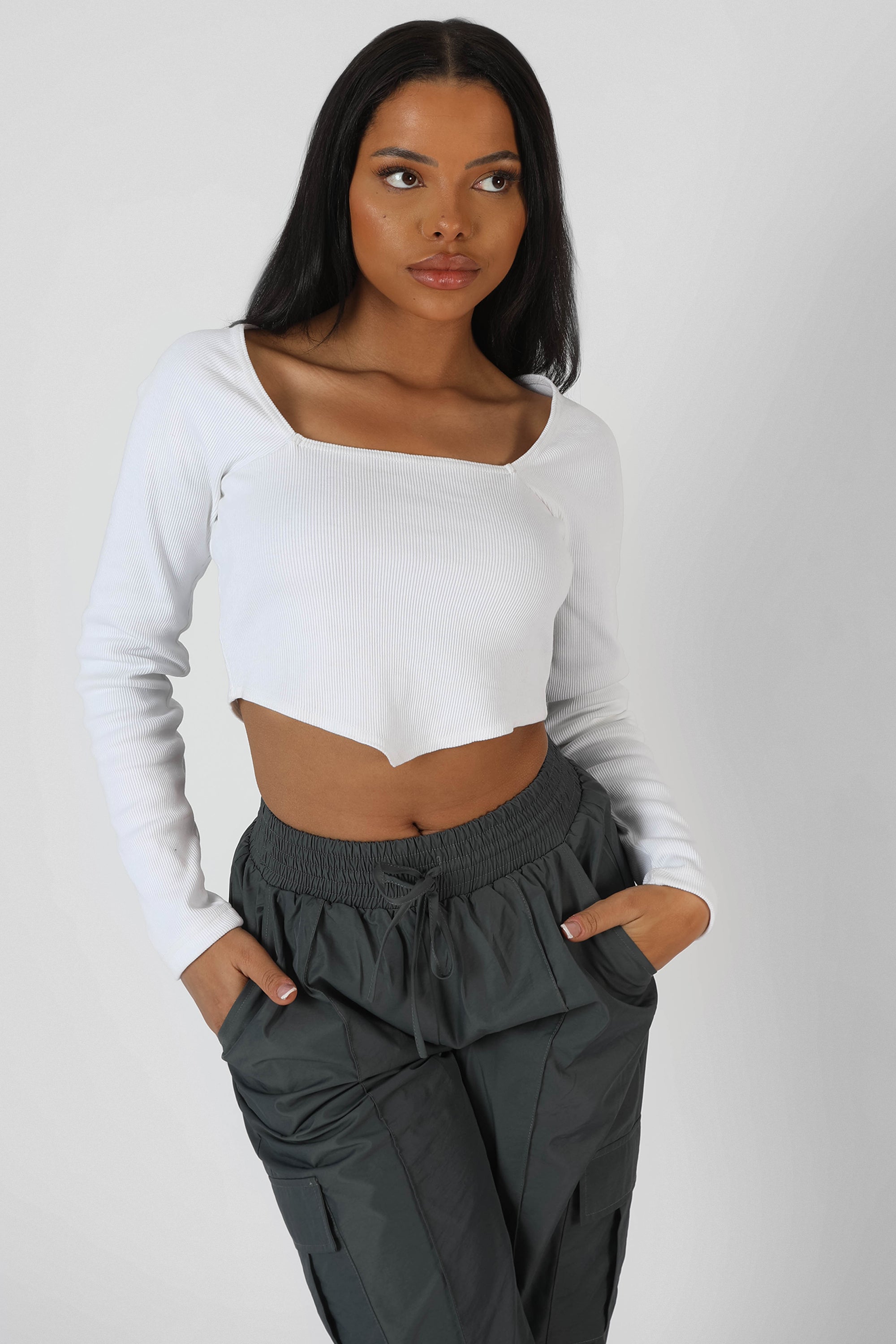 LONG SLEEVE HANKEY CROP TOP WHITE